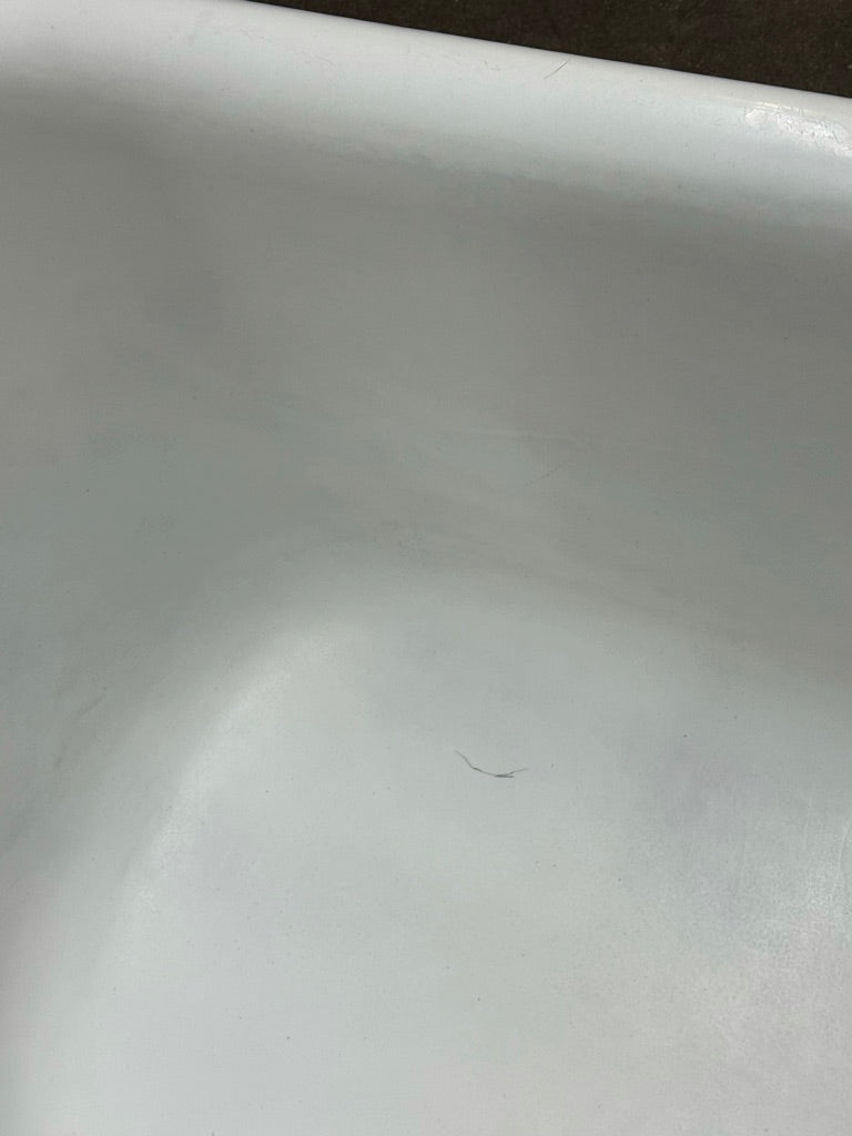 (TB-183) Clawfoot Tub