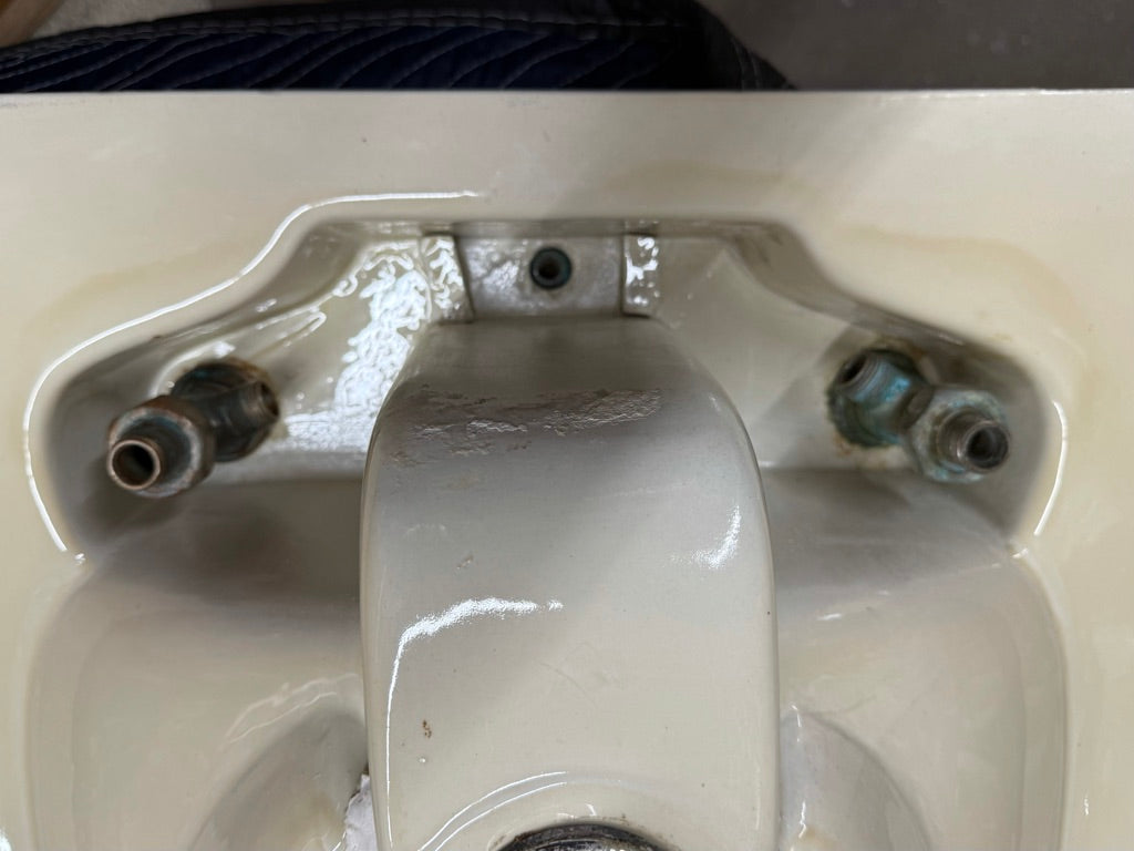 (SK-171) Crane Norwich Console Sink