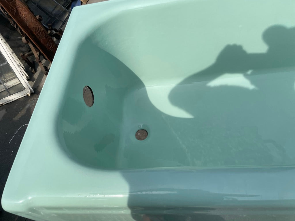 (TB-188) Crane Pale Jade Bath