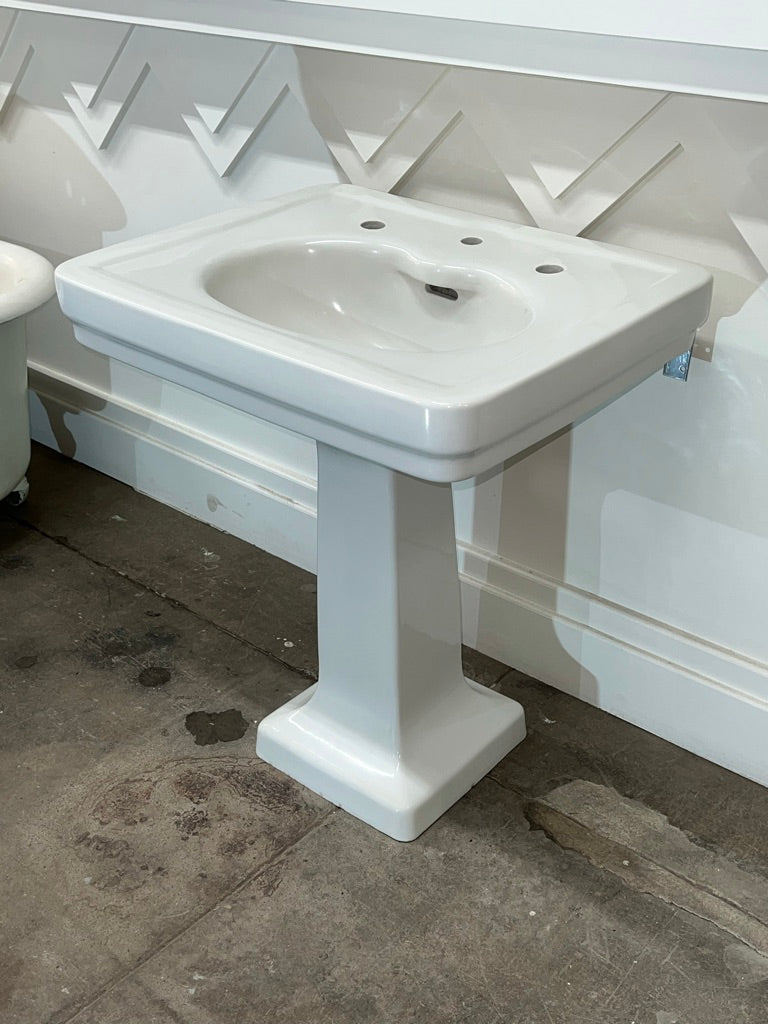 Std. Blackford Ped. Sink, White (SK-135)