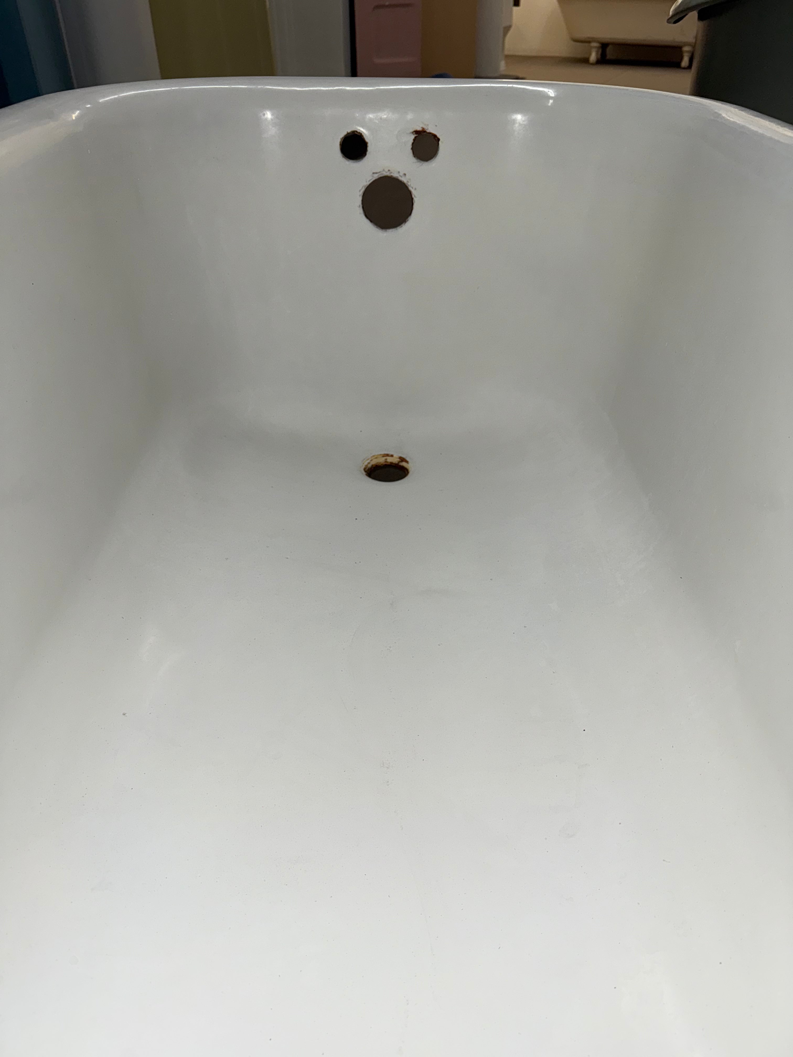 (TB-179) Roll Rim Clawfoot Tub