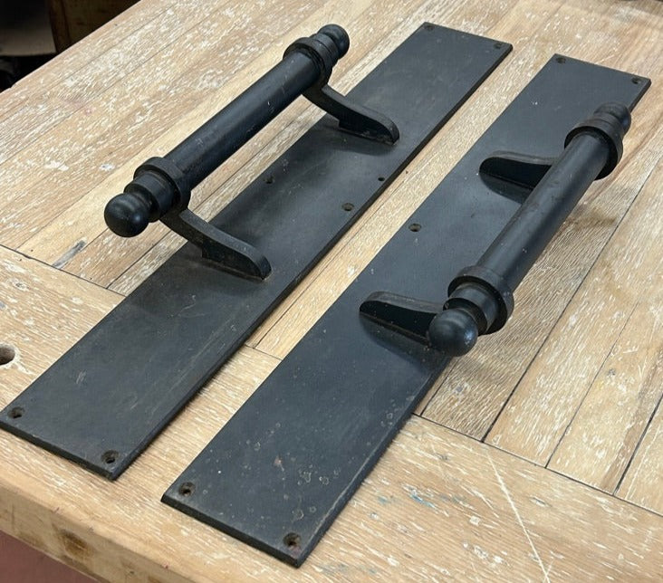 Cast Door Pull Pair (OE-36)