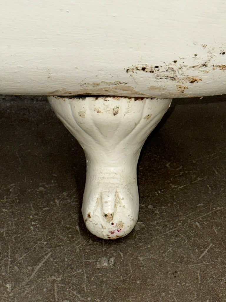(TB-183) Clawfoot Tub