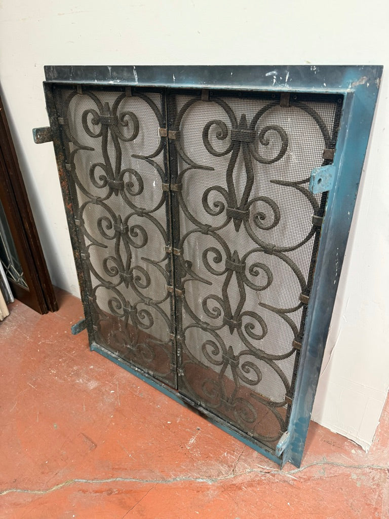 Iron Fireplace Screen (OE-61)