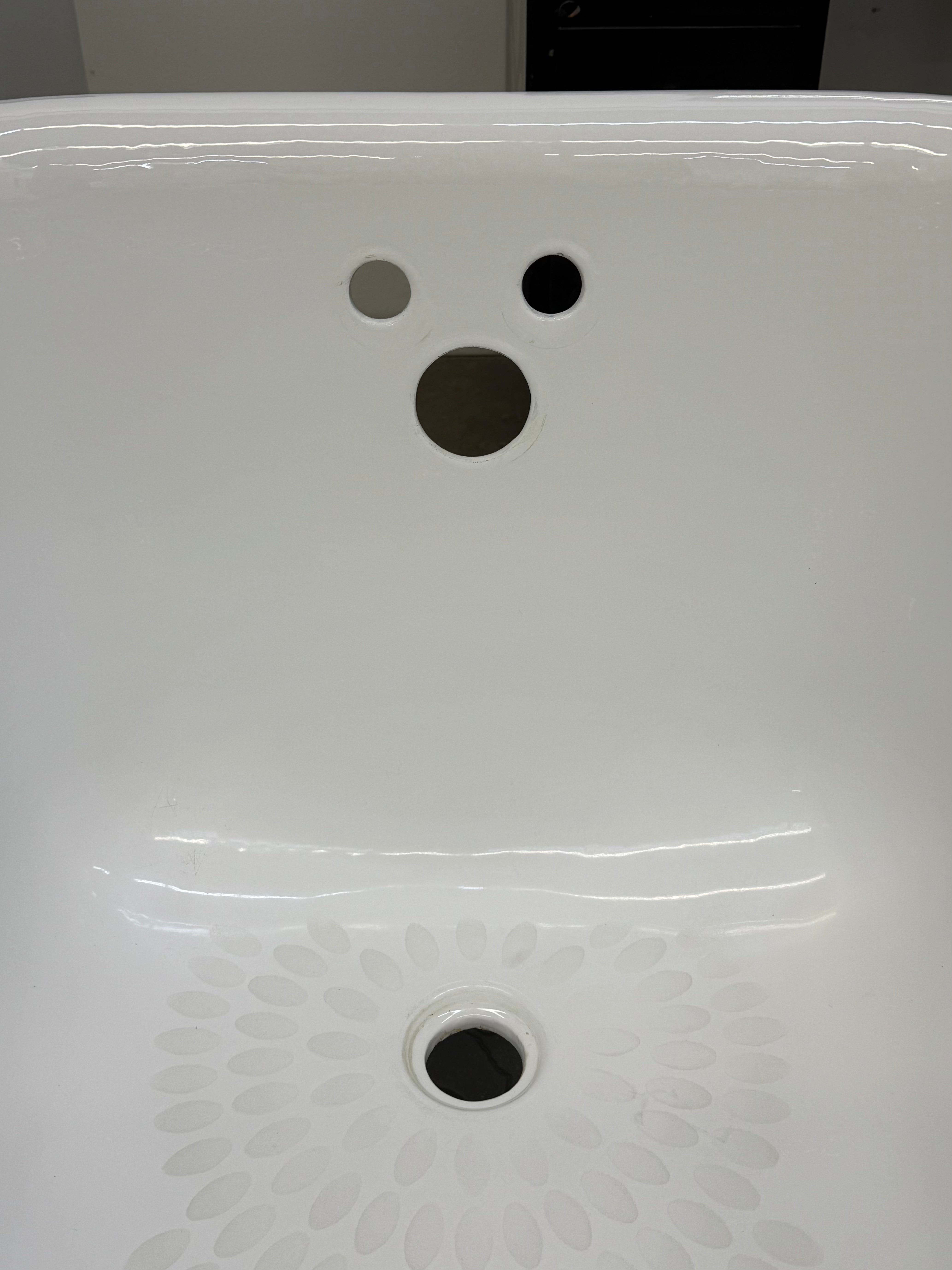 (TB-184) Reproduction Claw Tub