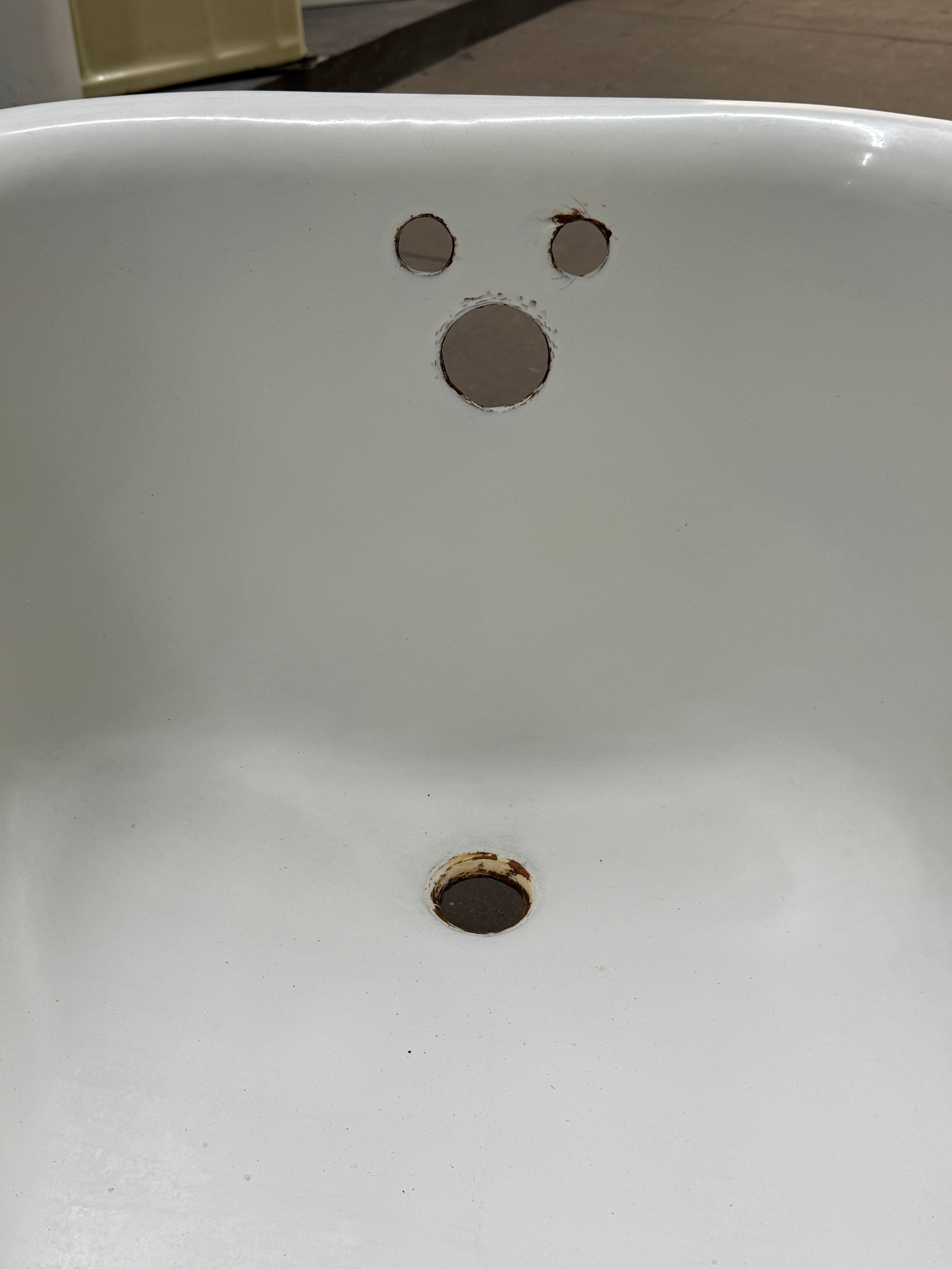 (TB-179) Roll Rim Clawfoot Tub
