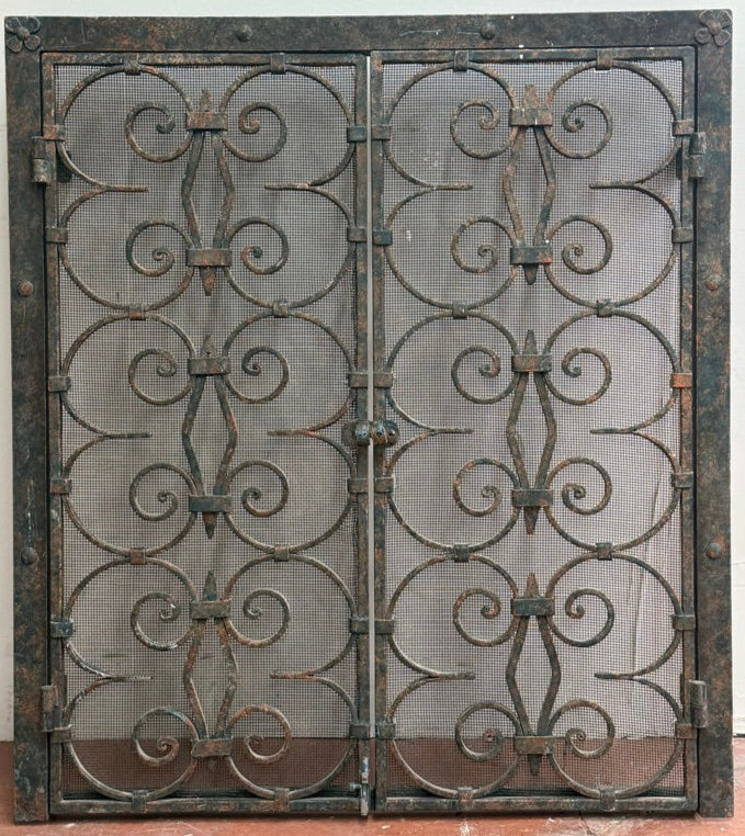 Iron Fireplace Screen (OE-61)