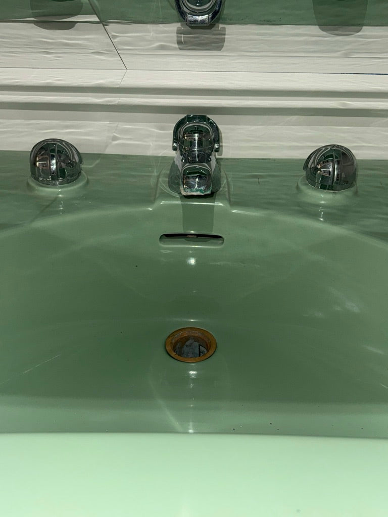 (SK-181) Crane Jade Wall Sink