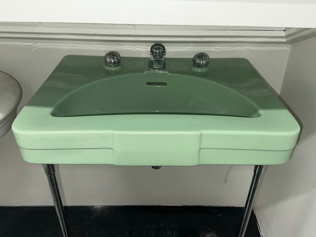 (SK-181) Crane Jade Wall Sink
