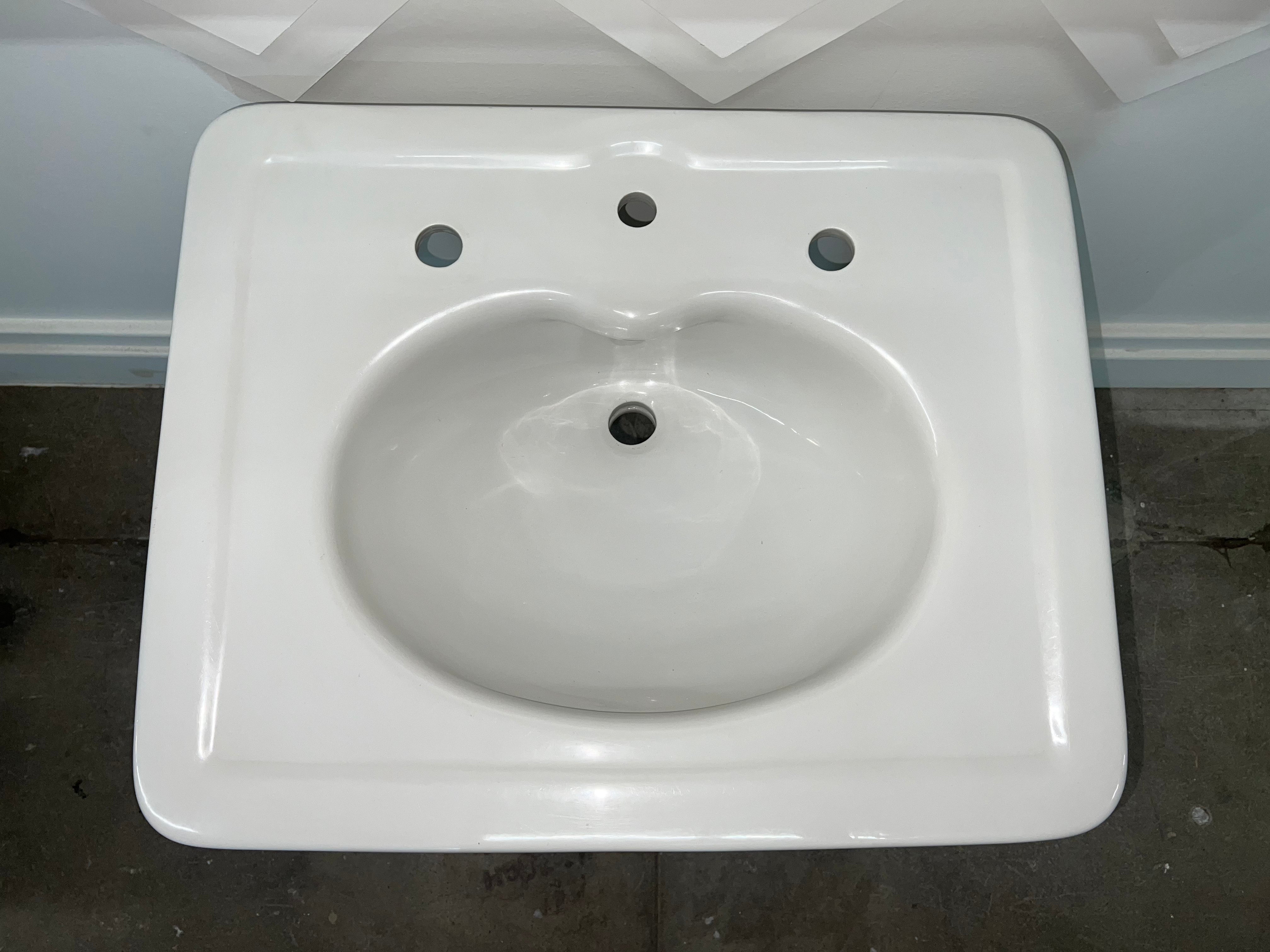 Std. Blackford Ped. Sink, White (SK-135)