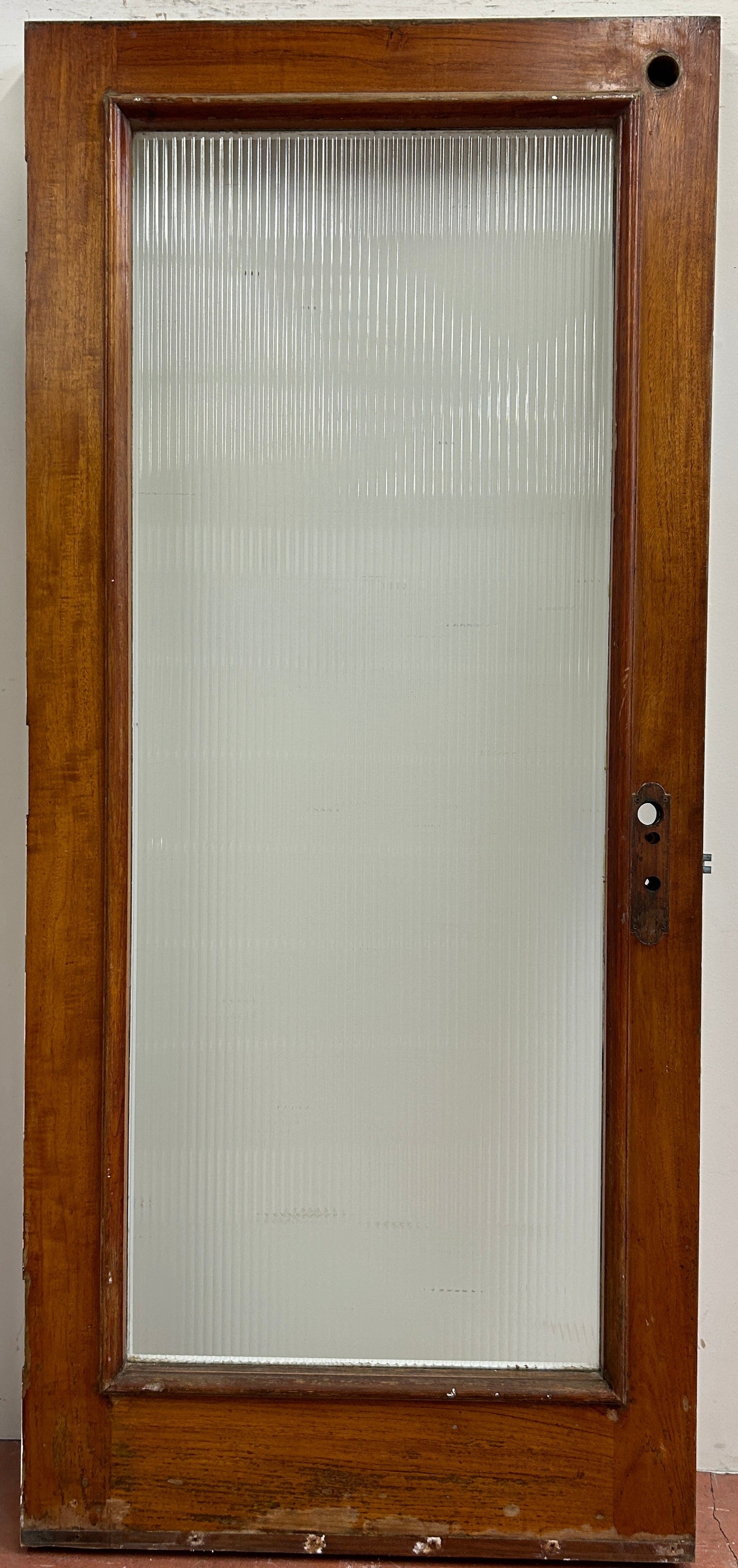 1-Light Mahogany Door w/ Reeded Glass (FDS-143)