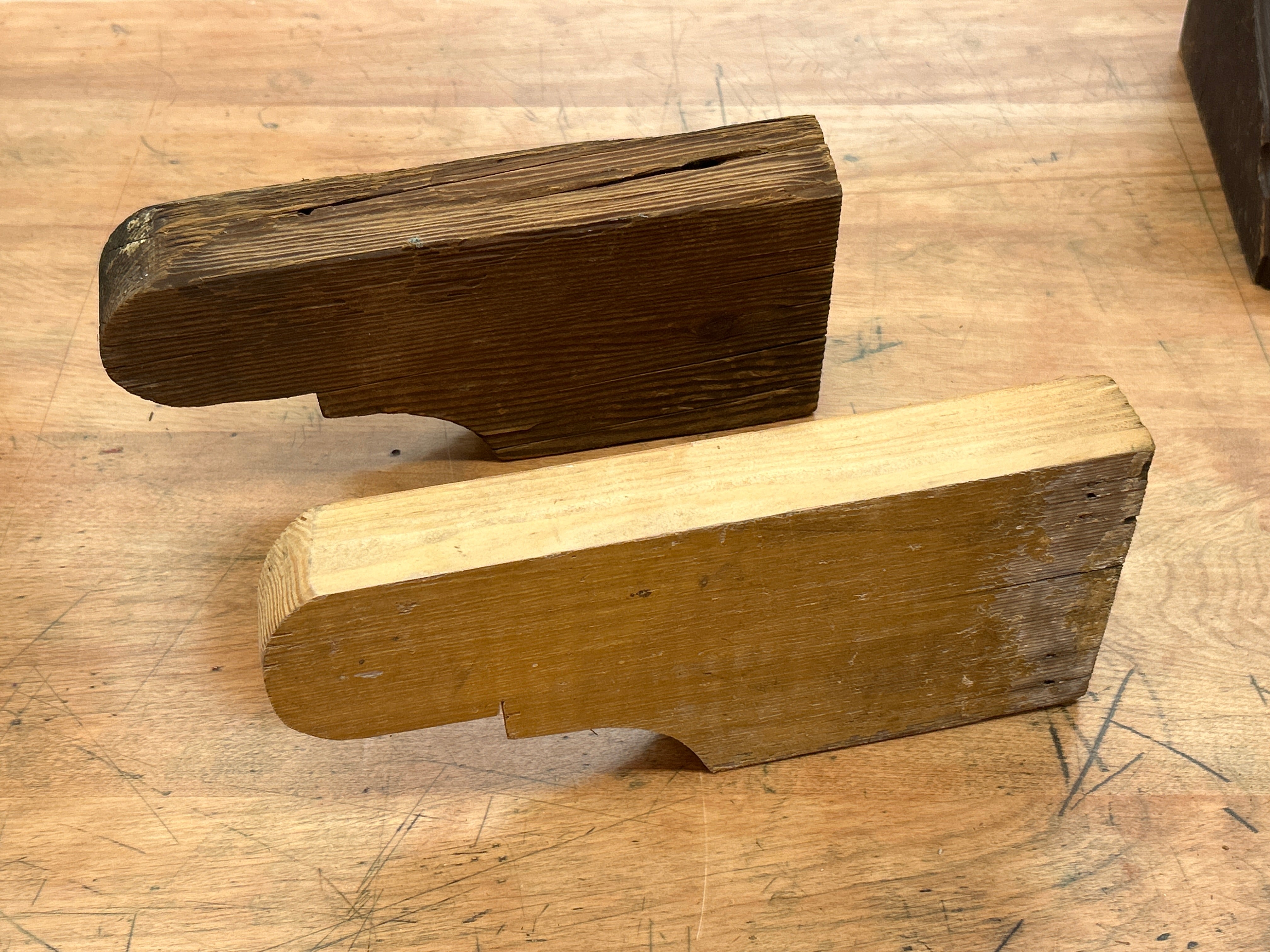 Simple Wooden Corbel (CB-16)