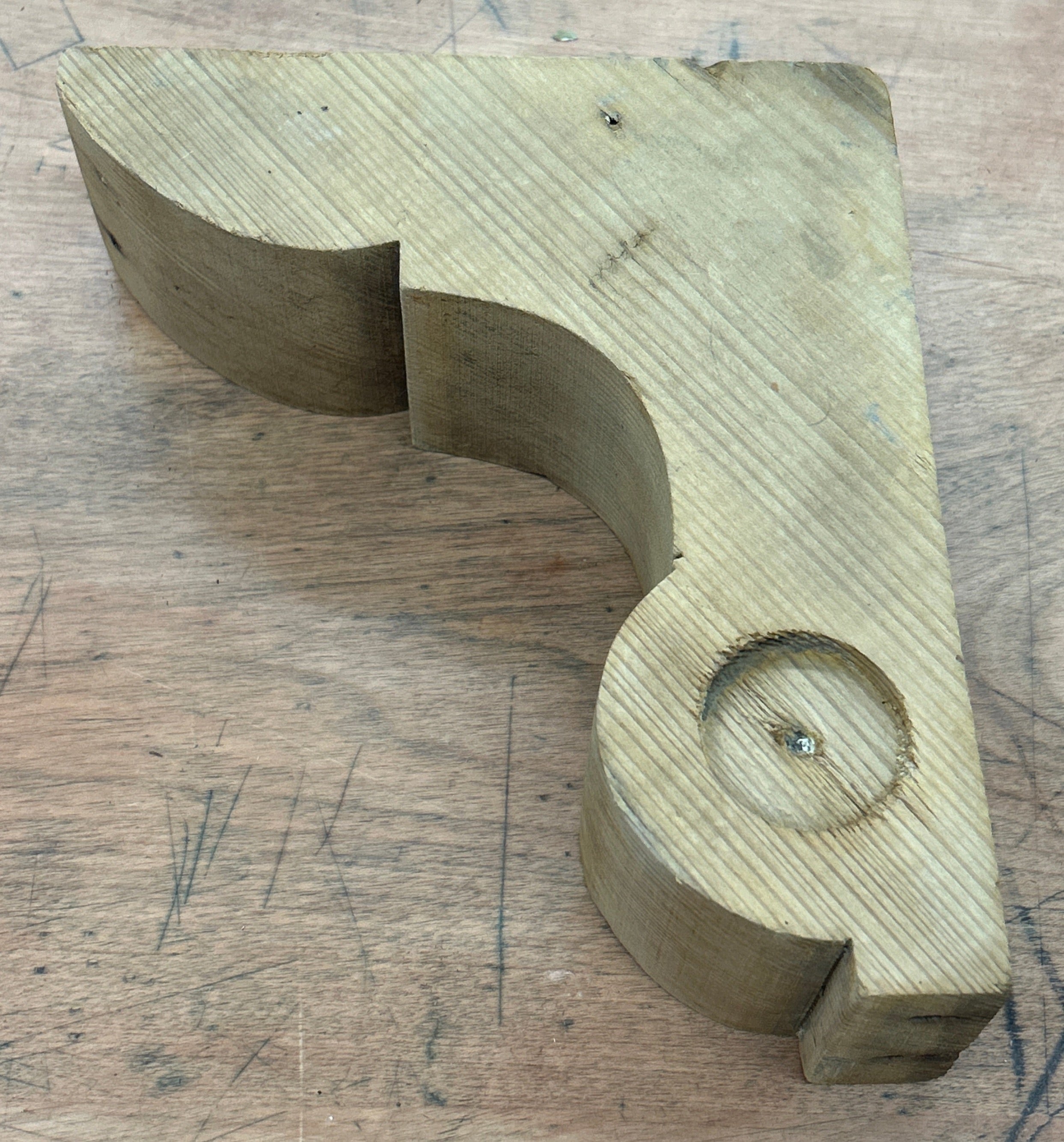 Wooden Corbel w/ Target Detail (CB-18)