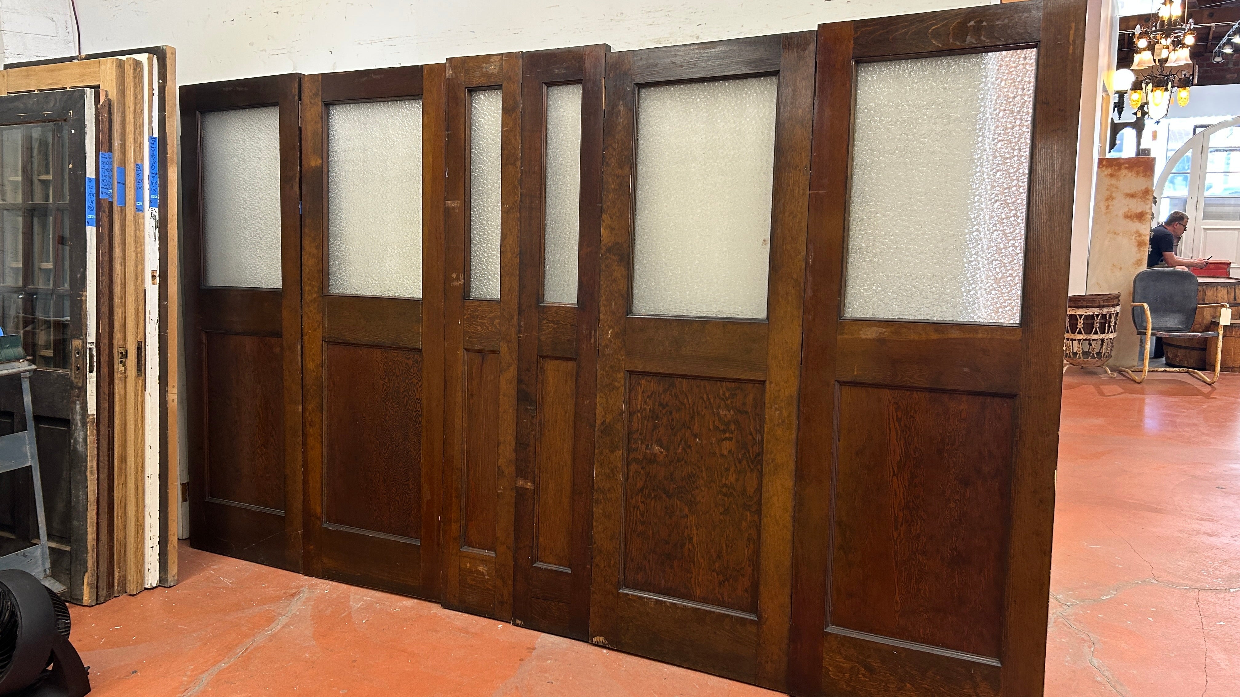 6 Pc. Accordion Door Set w/ Starburst Glass (XD-70)