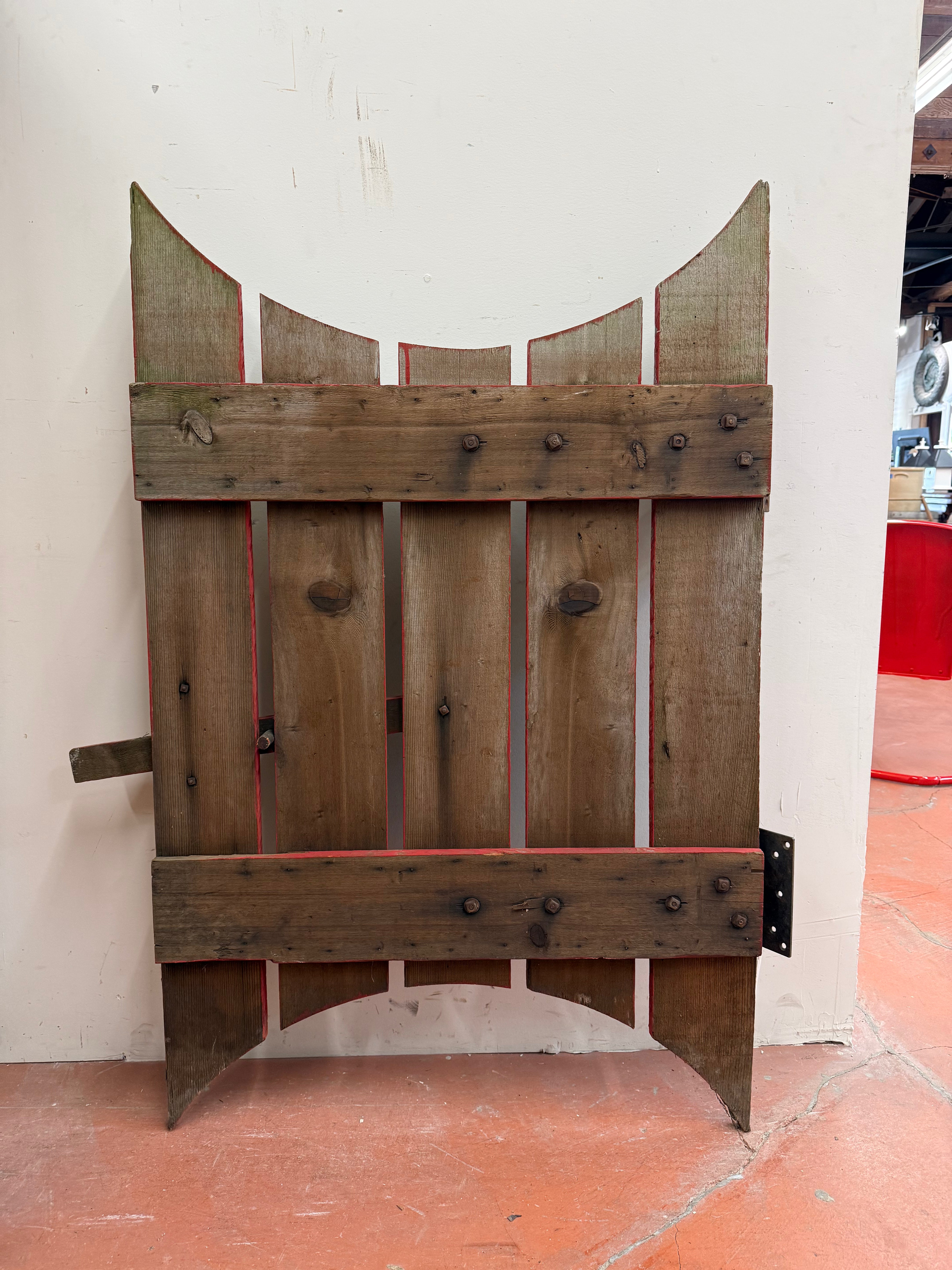 Wooden Gate (XD-136)