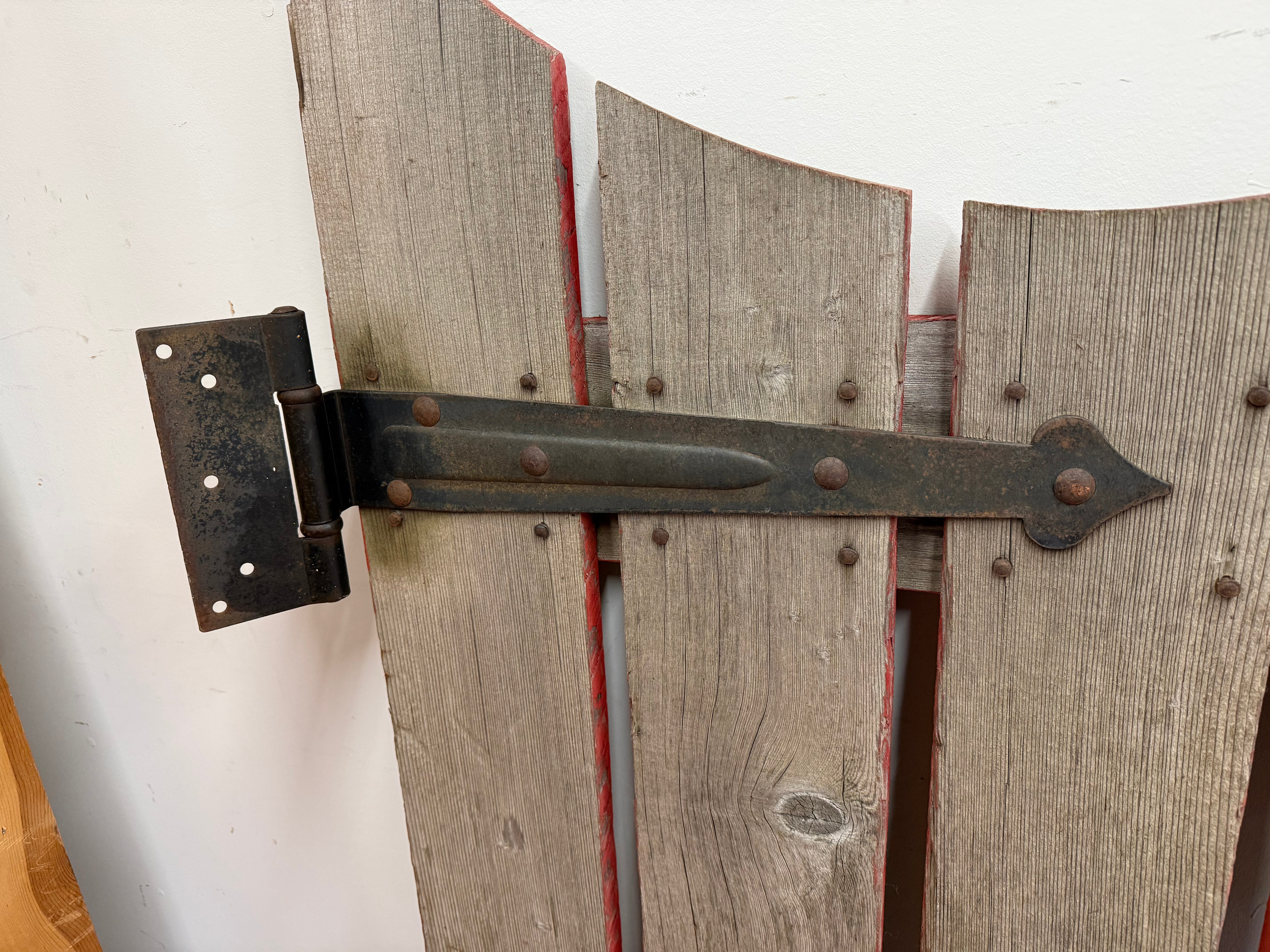 Wooden Gate (XD-136)