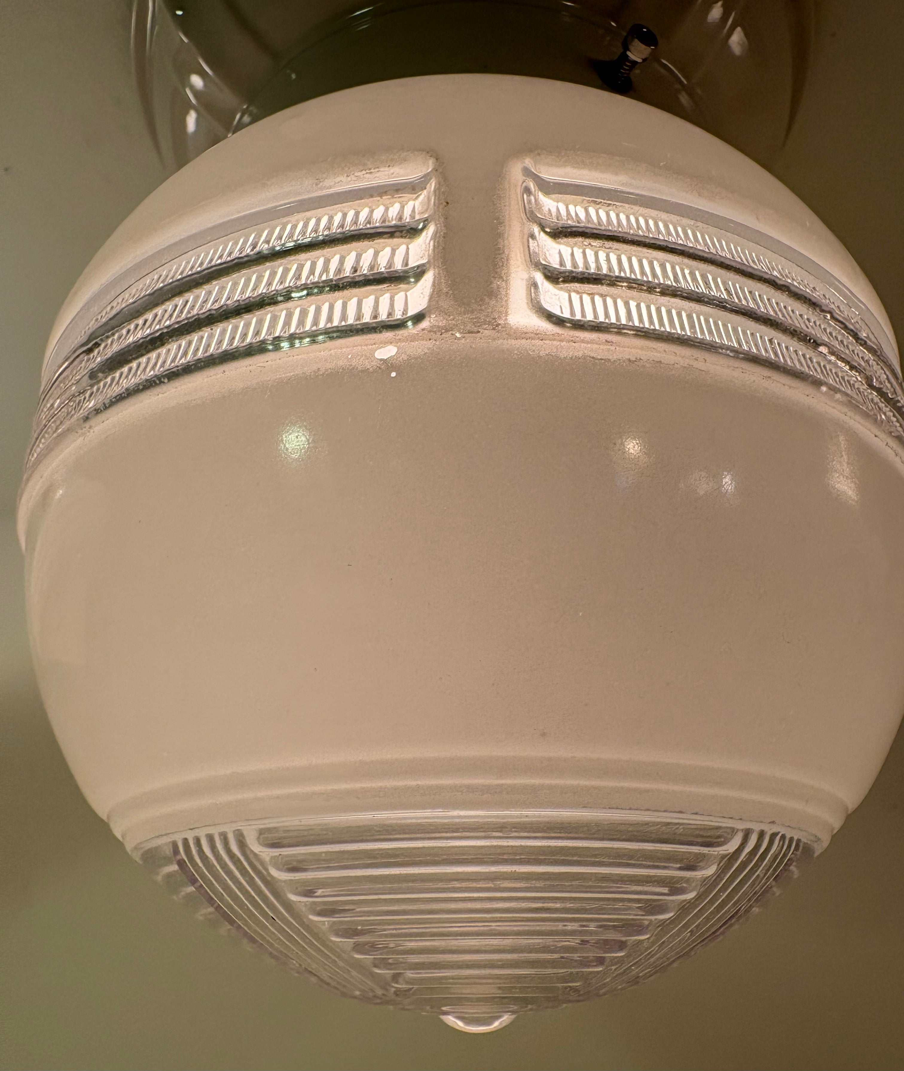 CEILING MOUNT LIGHT – (LT-1279)