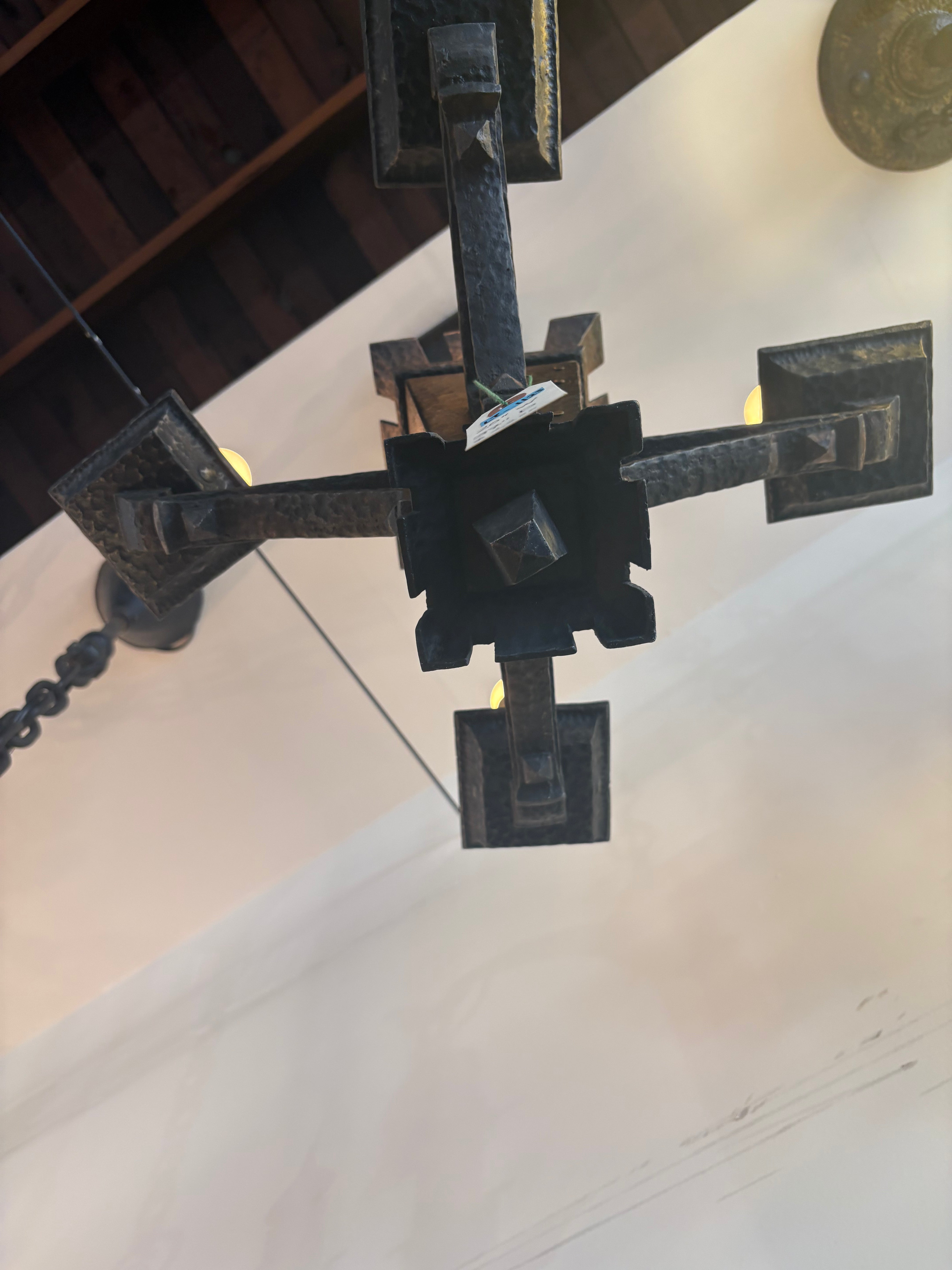 Chandelier (LT- 1123)