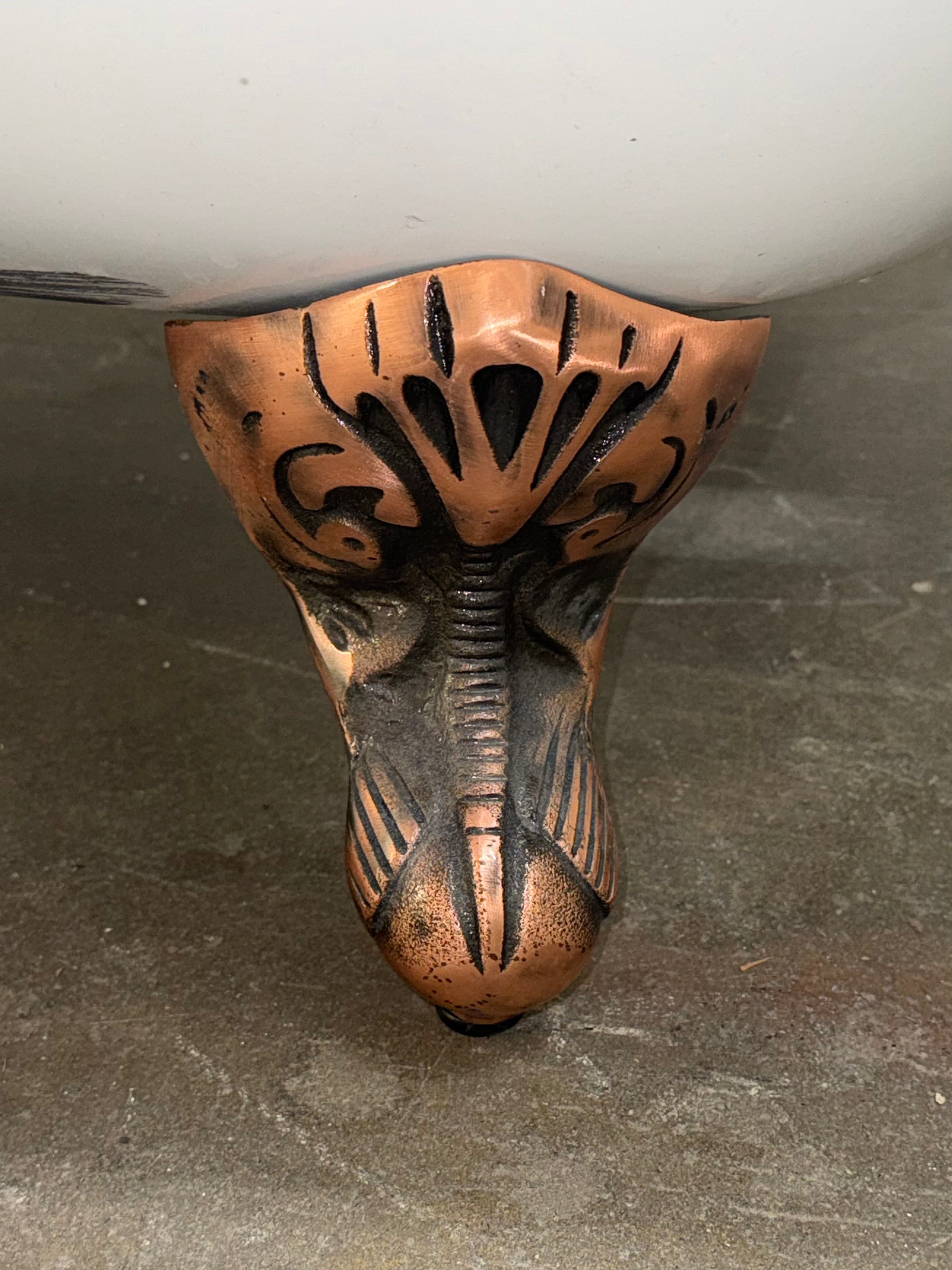 (TB-212) Claw Foot Tub