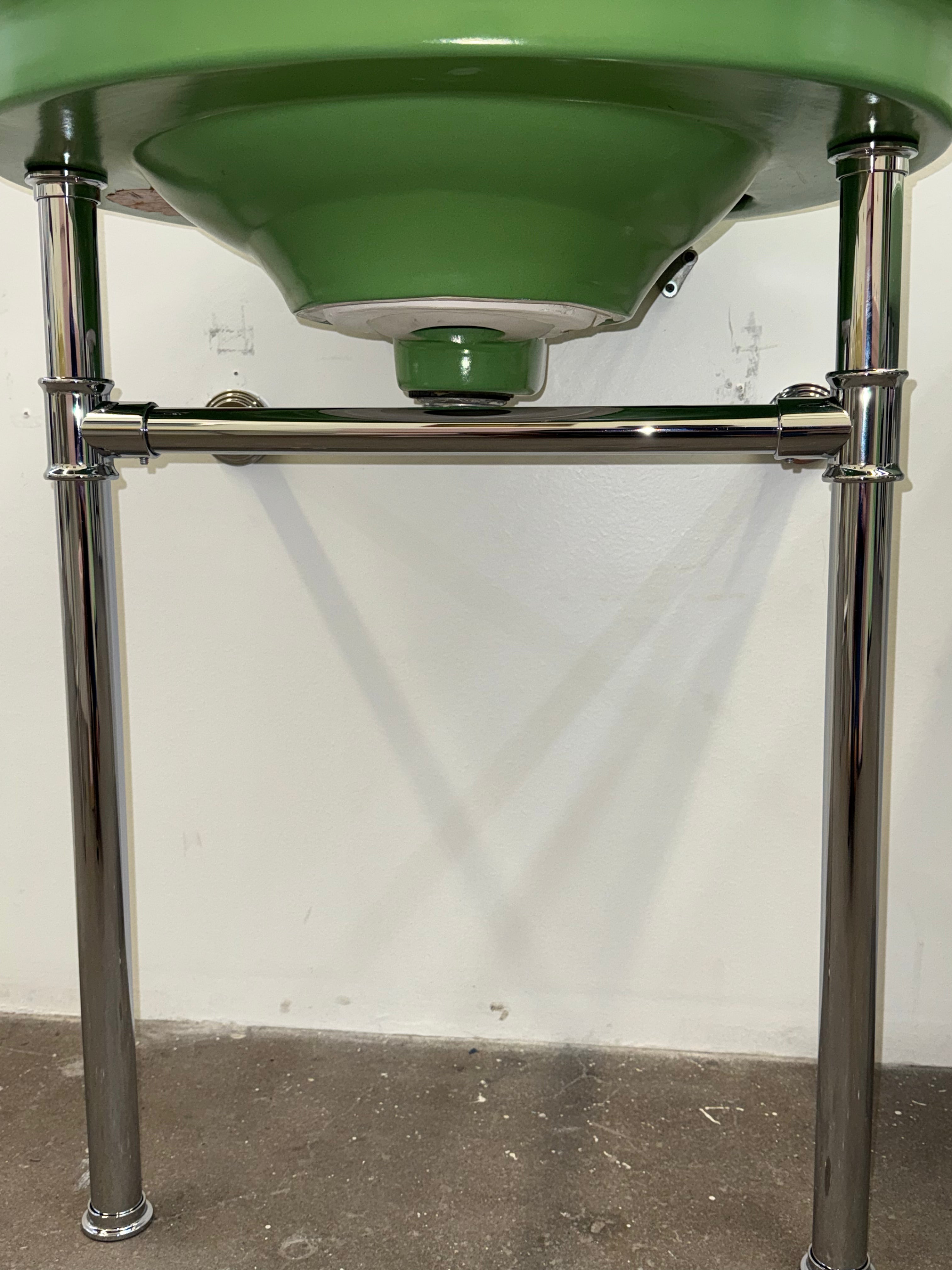 (TS-116) Nile Green Crane Set