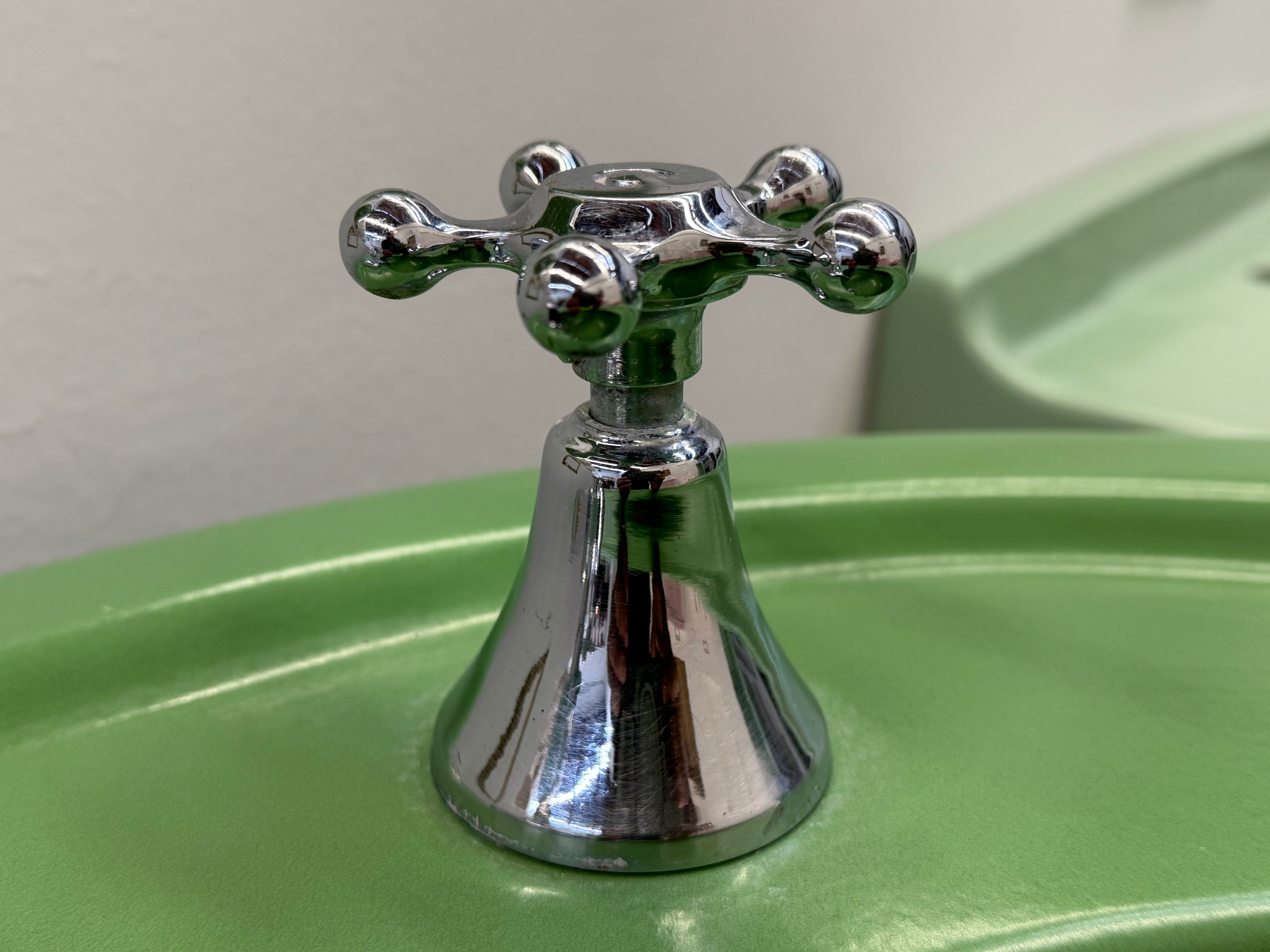 (TS-116) Nile Green Crane Set
