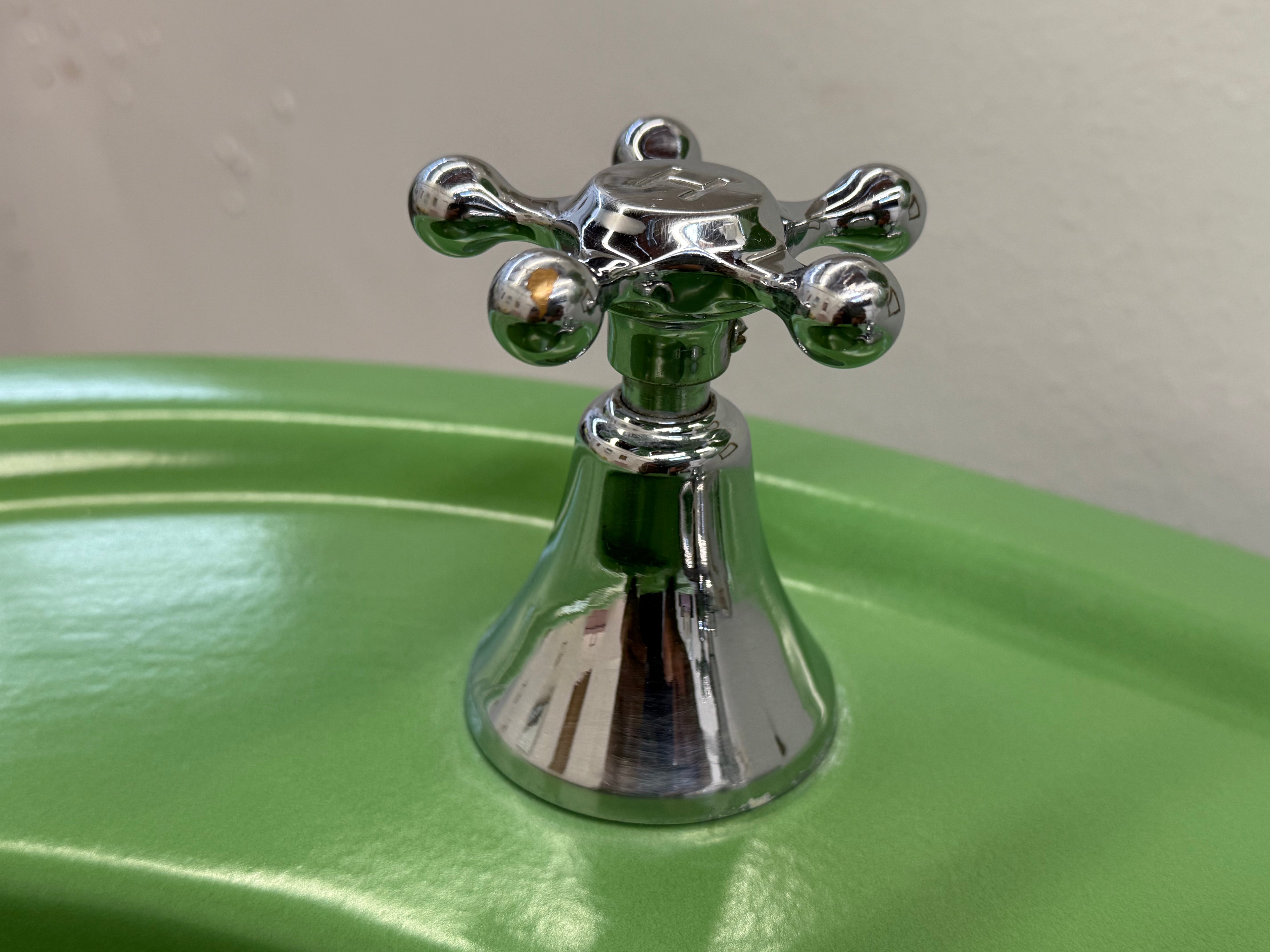 (TS-116) Nile Green Crane Set