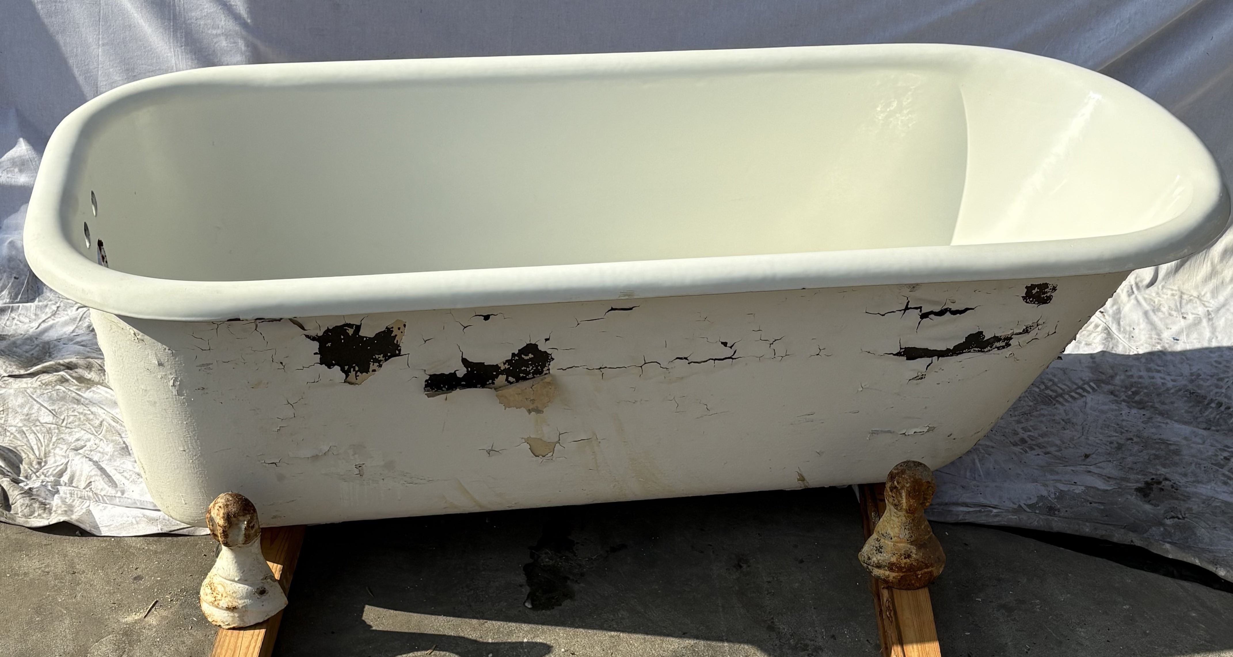 60" Clawfoot White (TB-164)