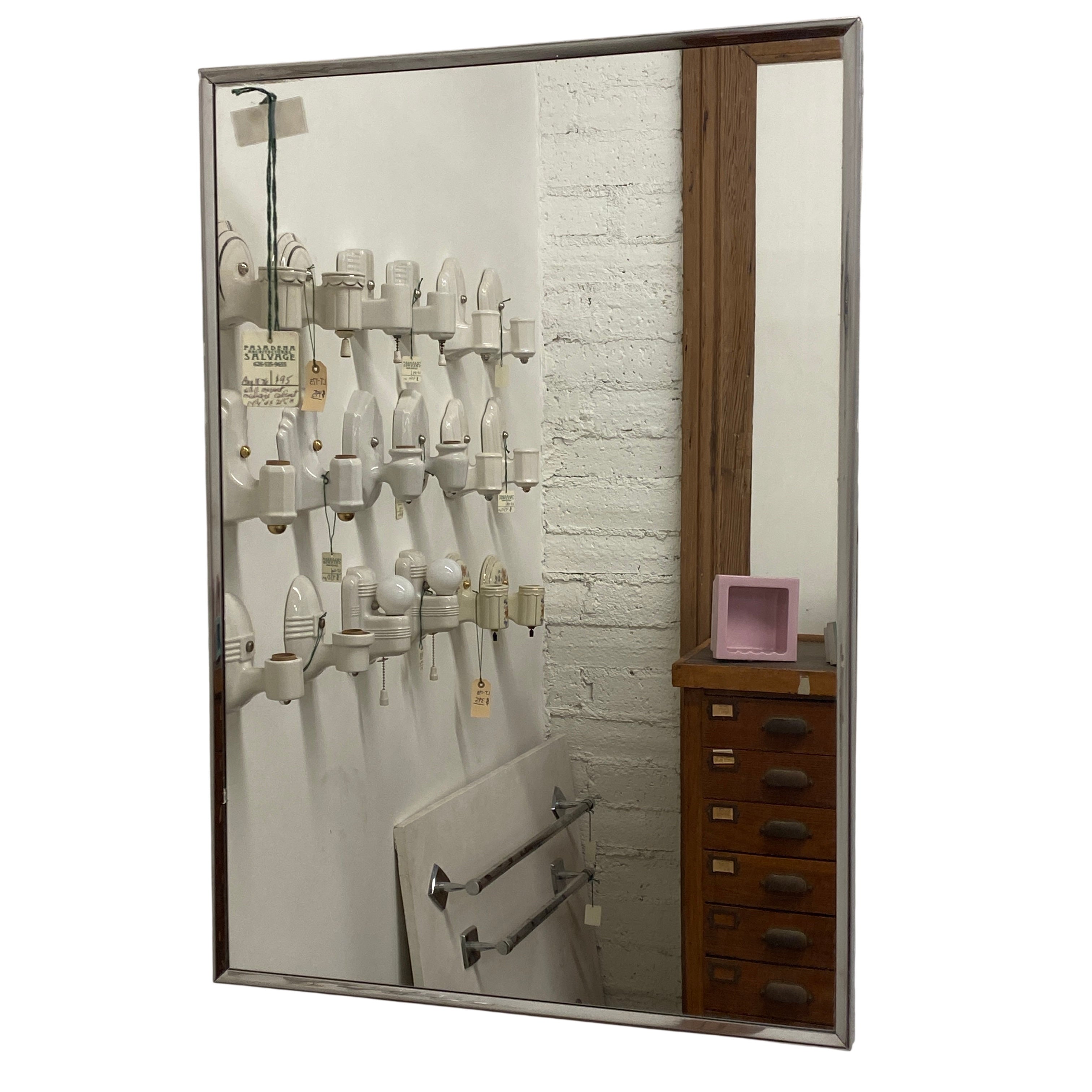 Wall-Mount Medicine Cabinet (Aug18-76)