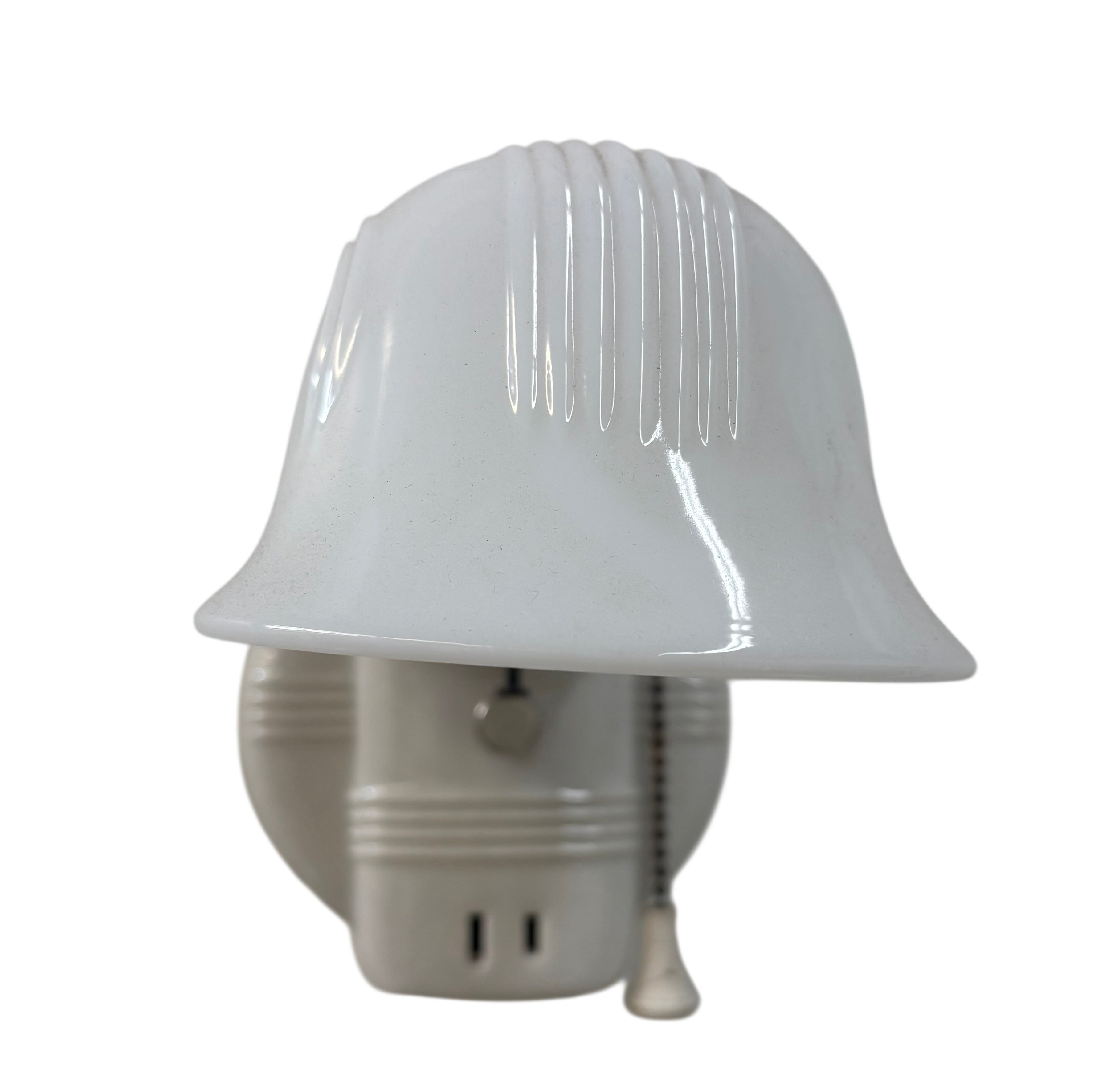Porcelain wall sconce – circa 1920s–1930s (LT-1167)