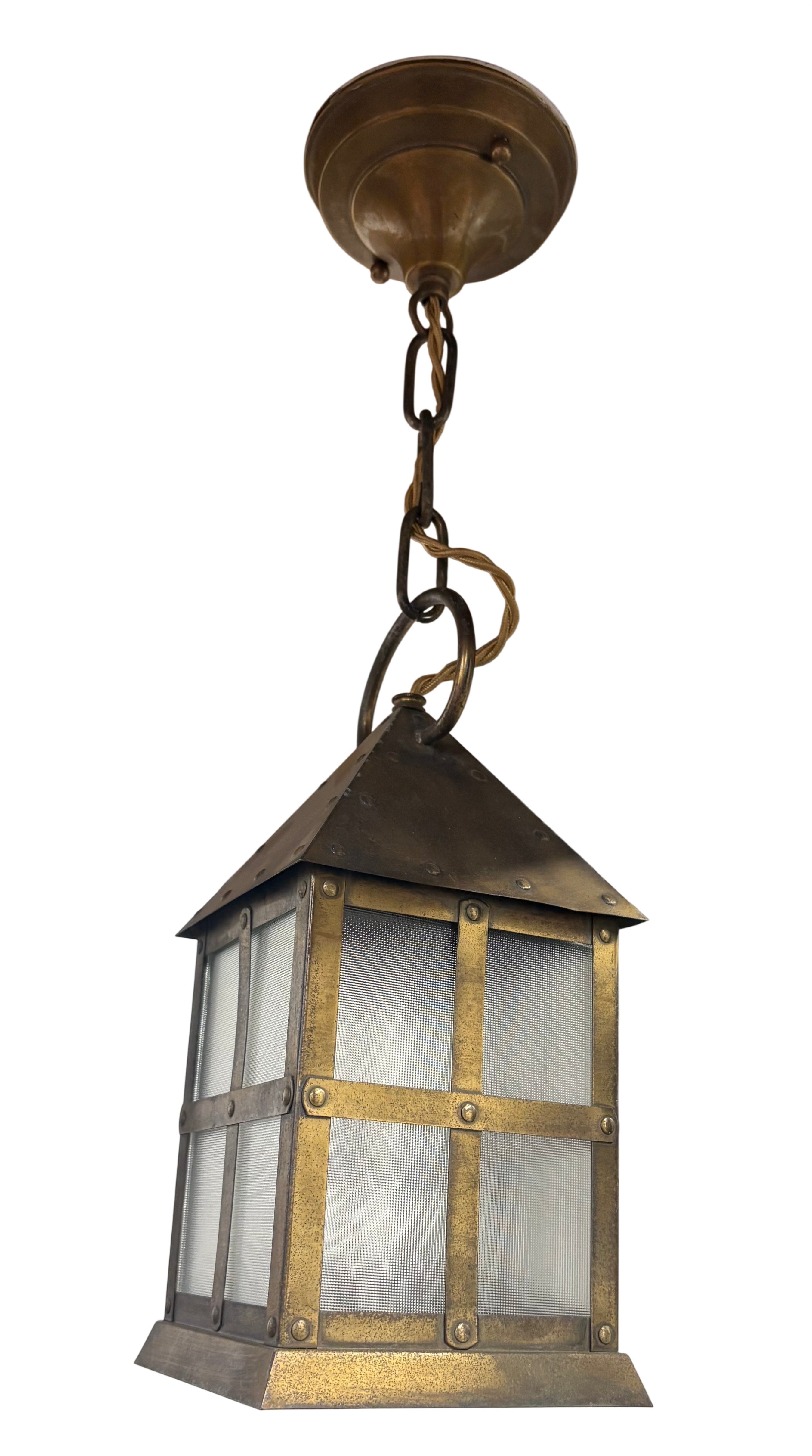 Exterior Pendant (LT-1214)