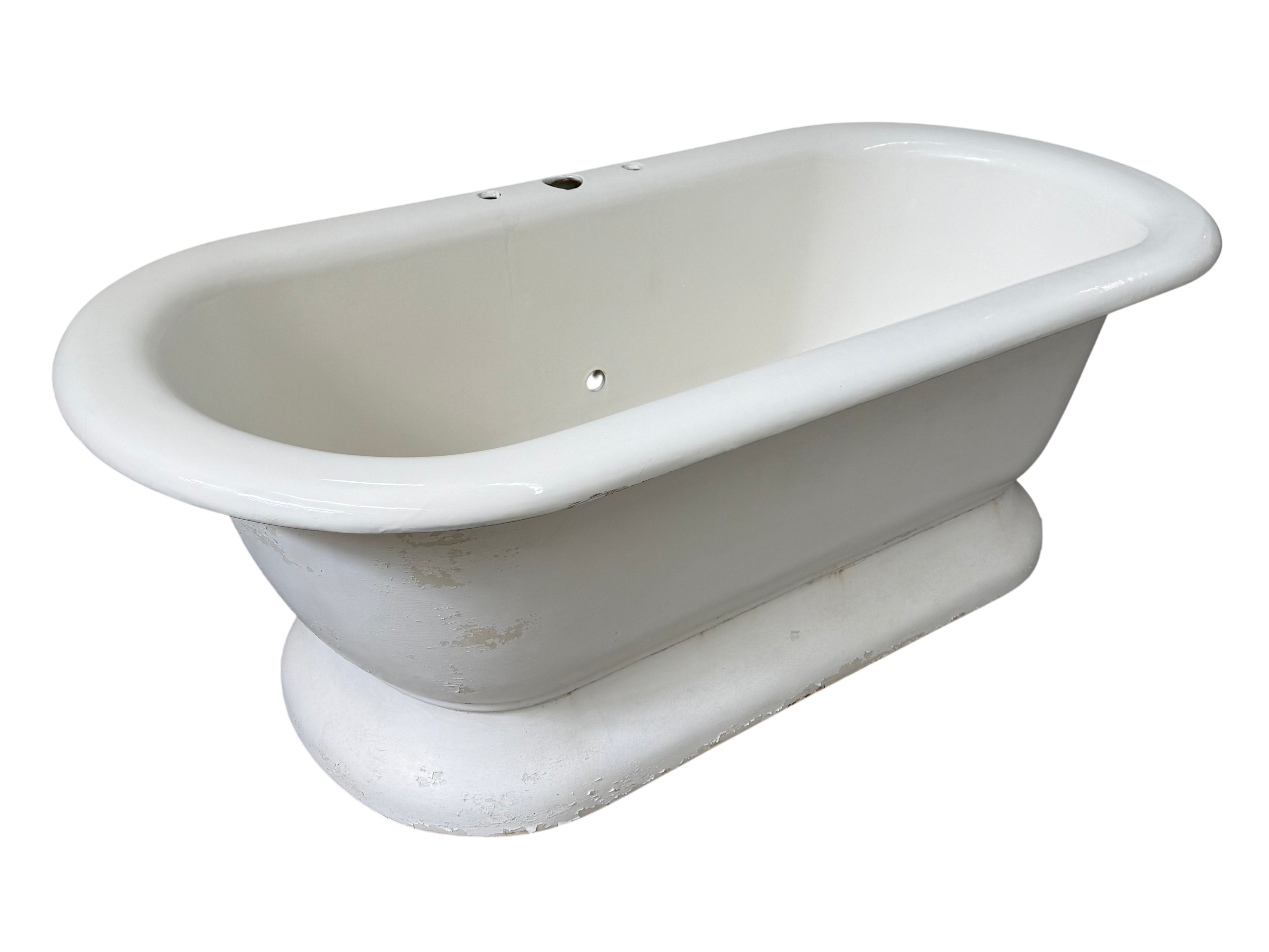 (TB-196) Skirted Center Fill Tub