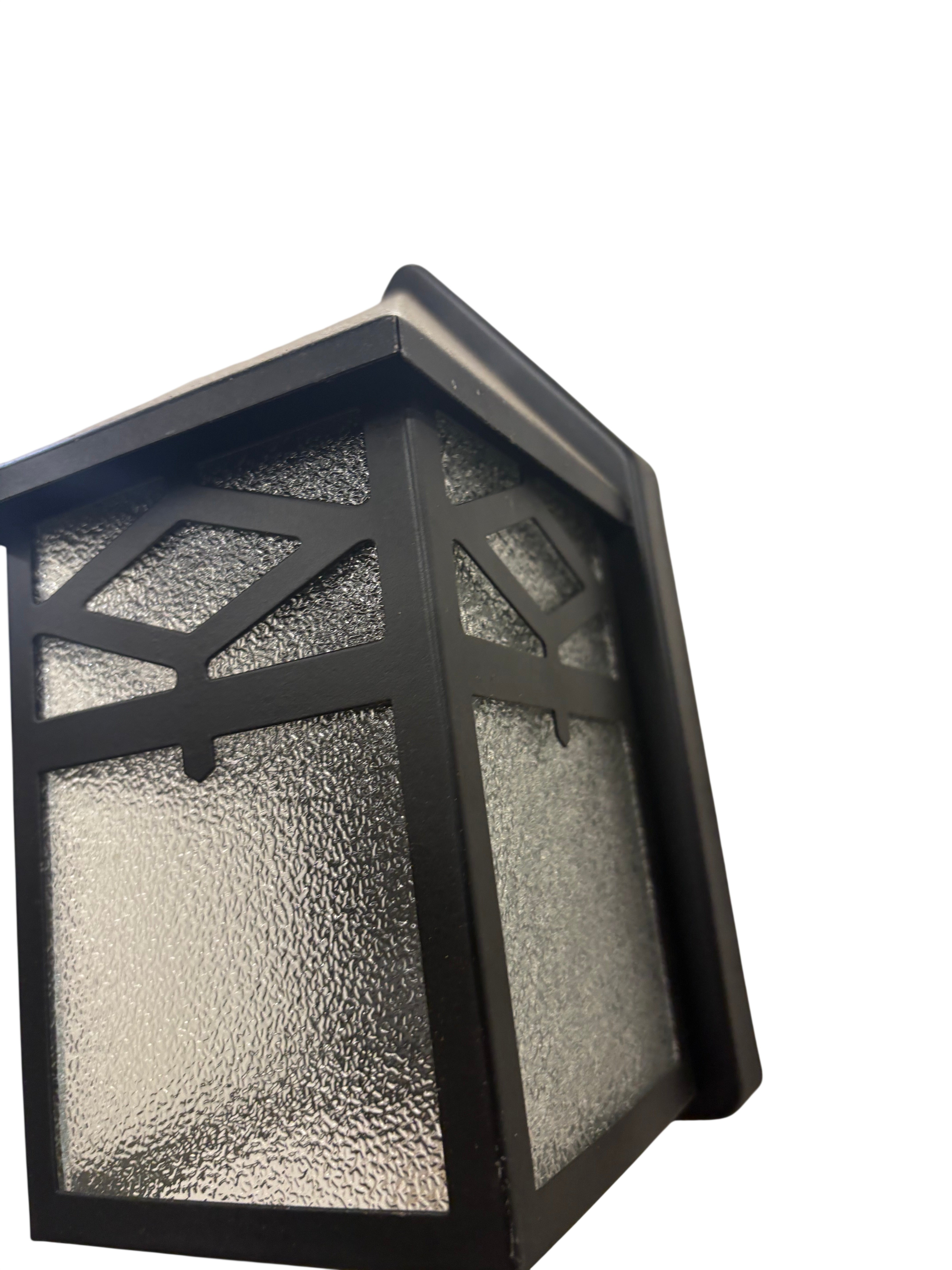 Arts & Crafts Style Exterior Wall Lantern – Textured Glass (lt-1138)
