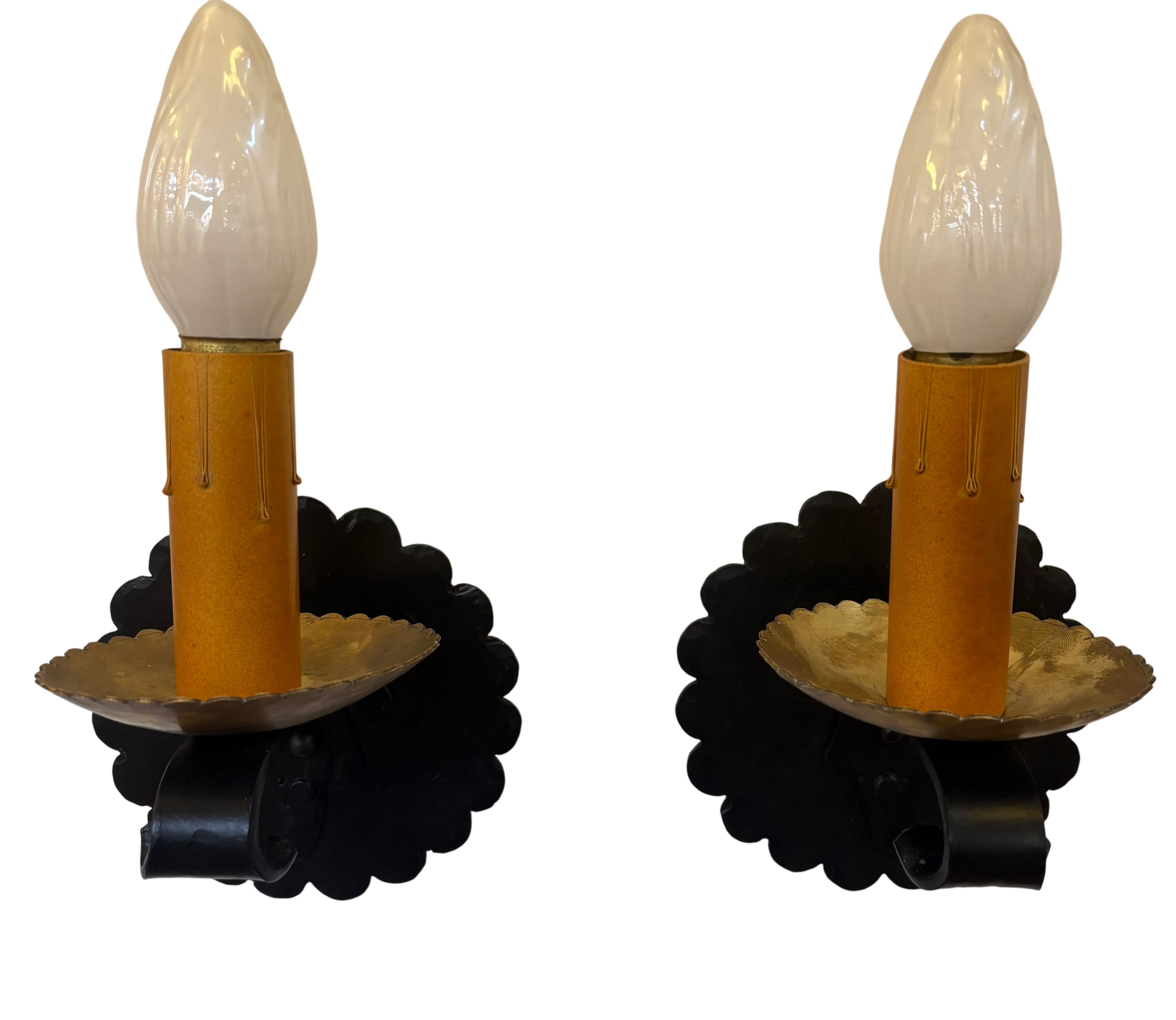 WALL SCONCES – SCALLOPED BACKPLATE & CANDLE SLEEVE (LT-1174)