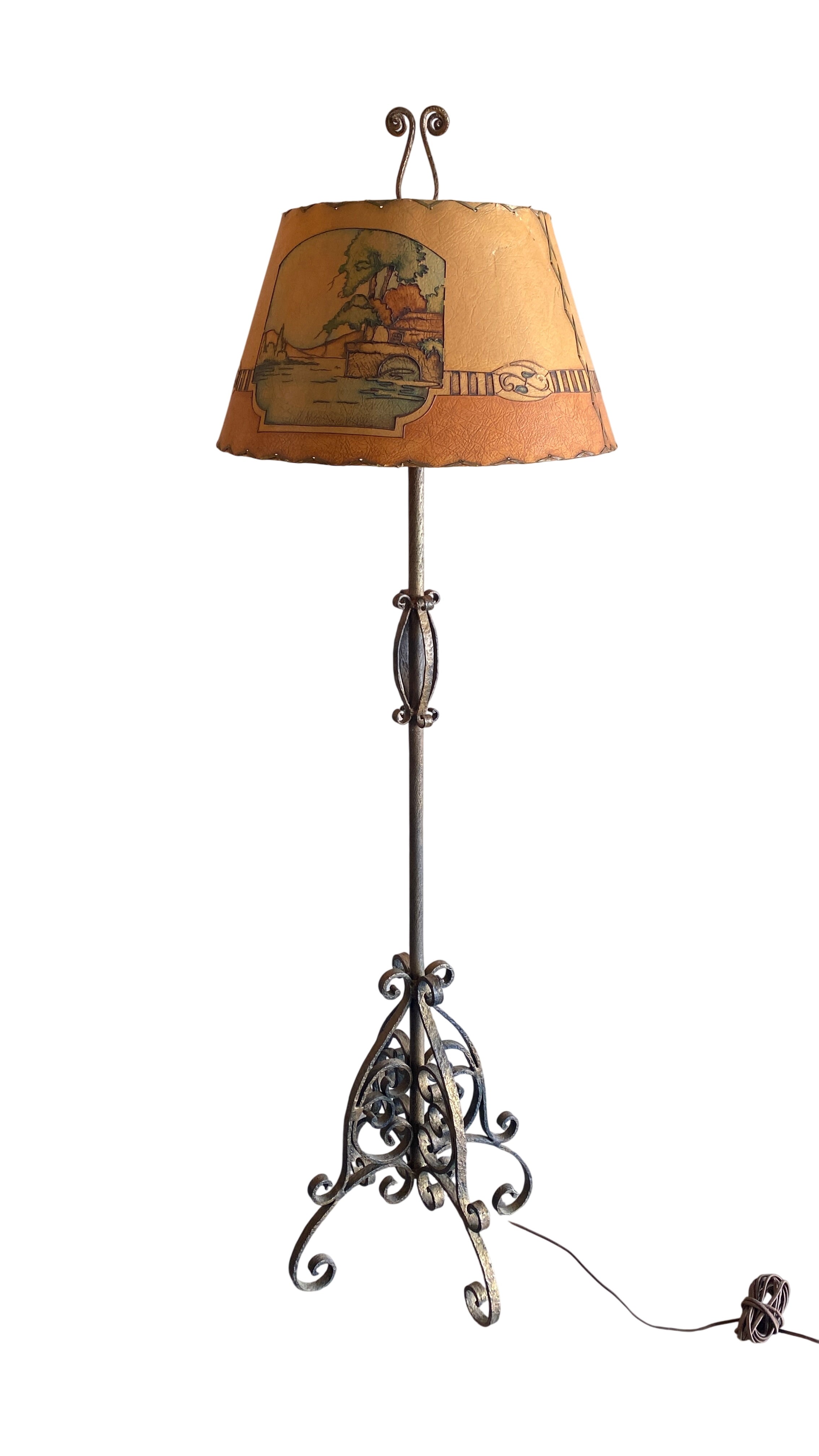 Scrolled ironwork floor lamp with hammered finish (LT-448)