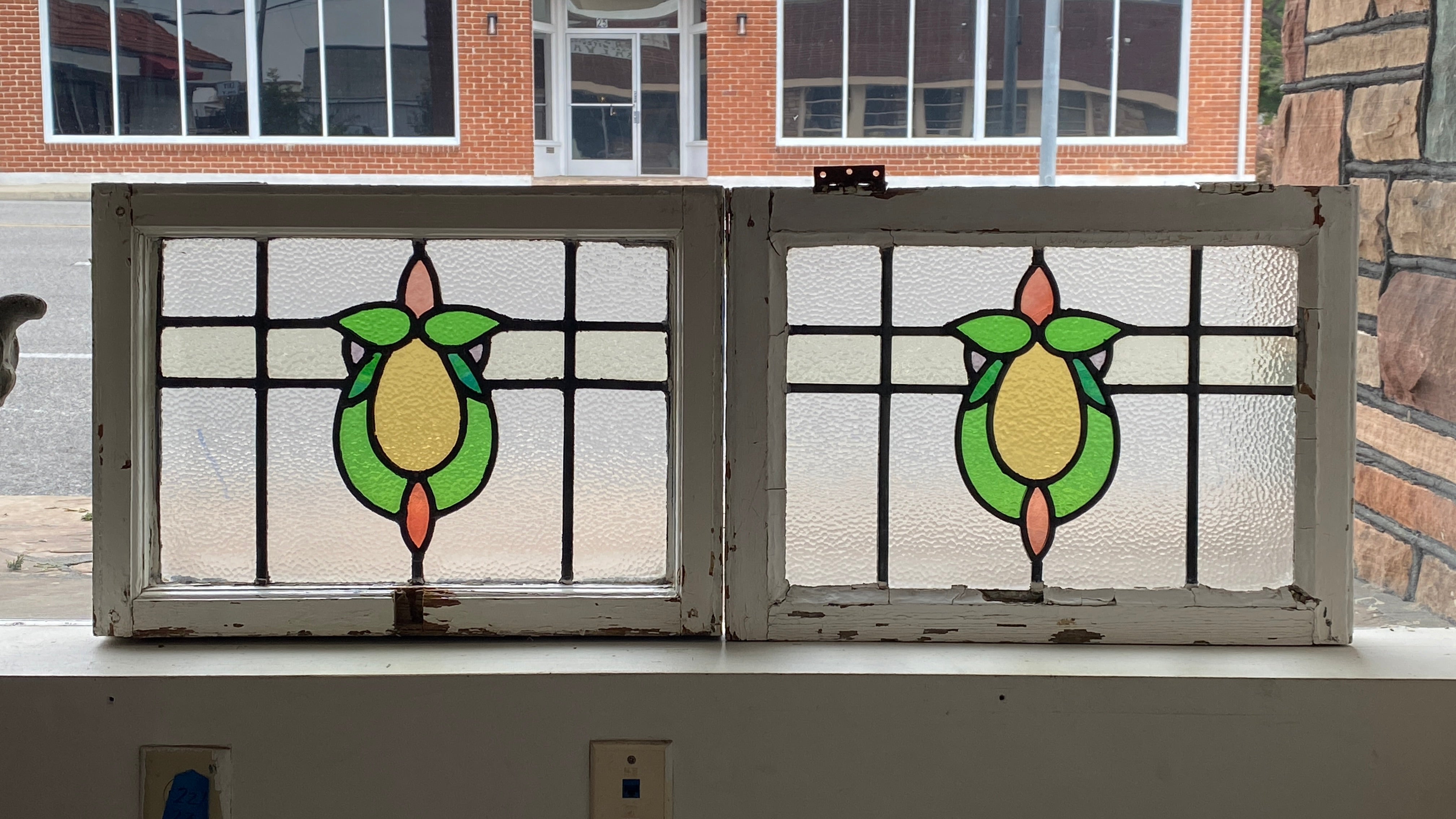 Sm. Stained Pebbled Glass (SG-85)