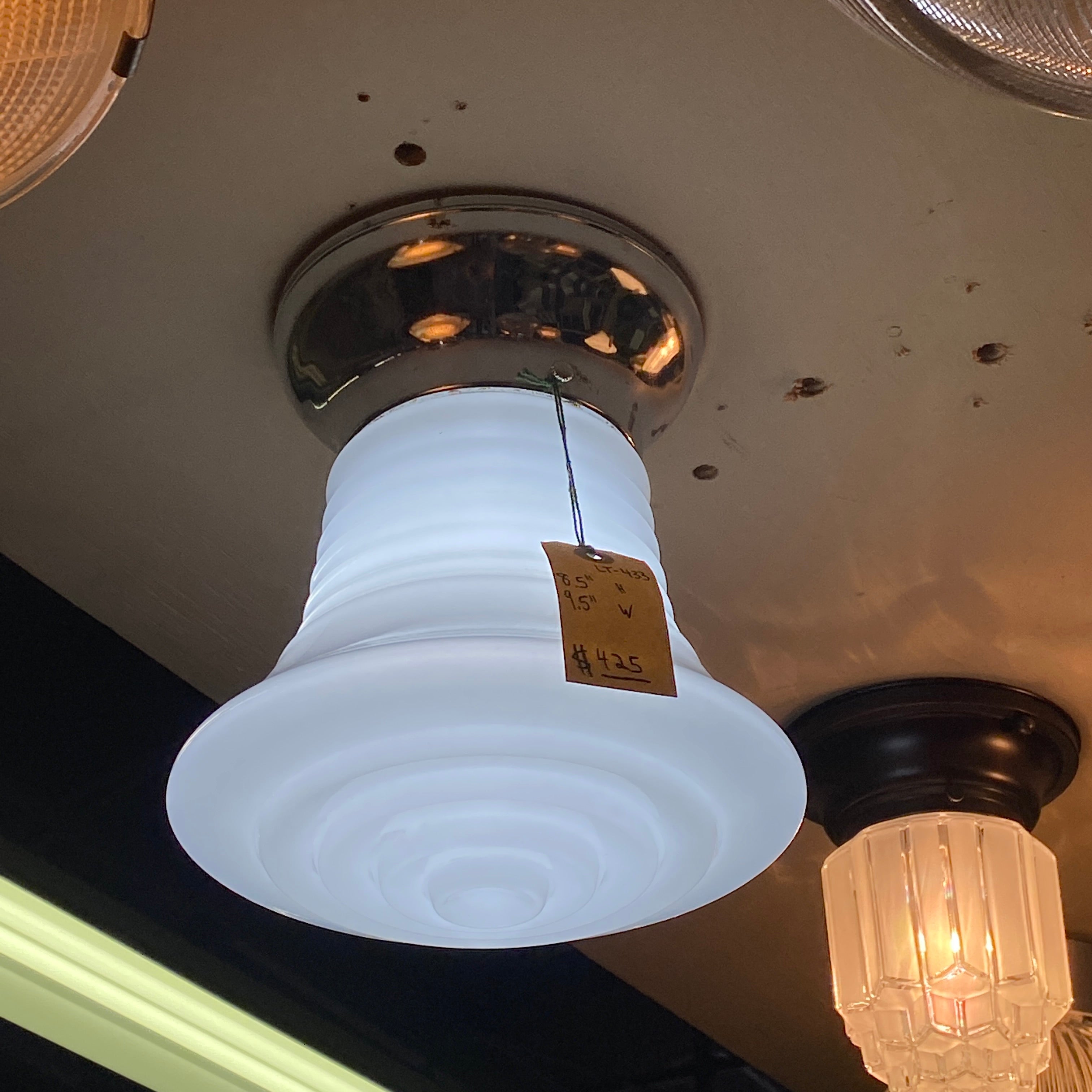 Flared "Ripple" Shade Ceiling Mount (LT-433)