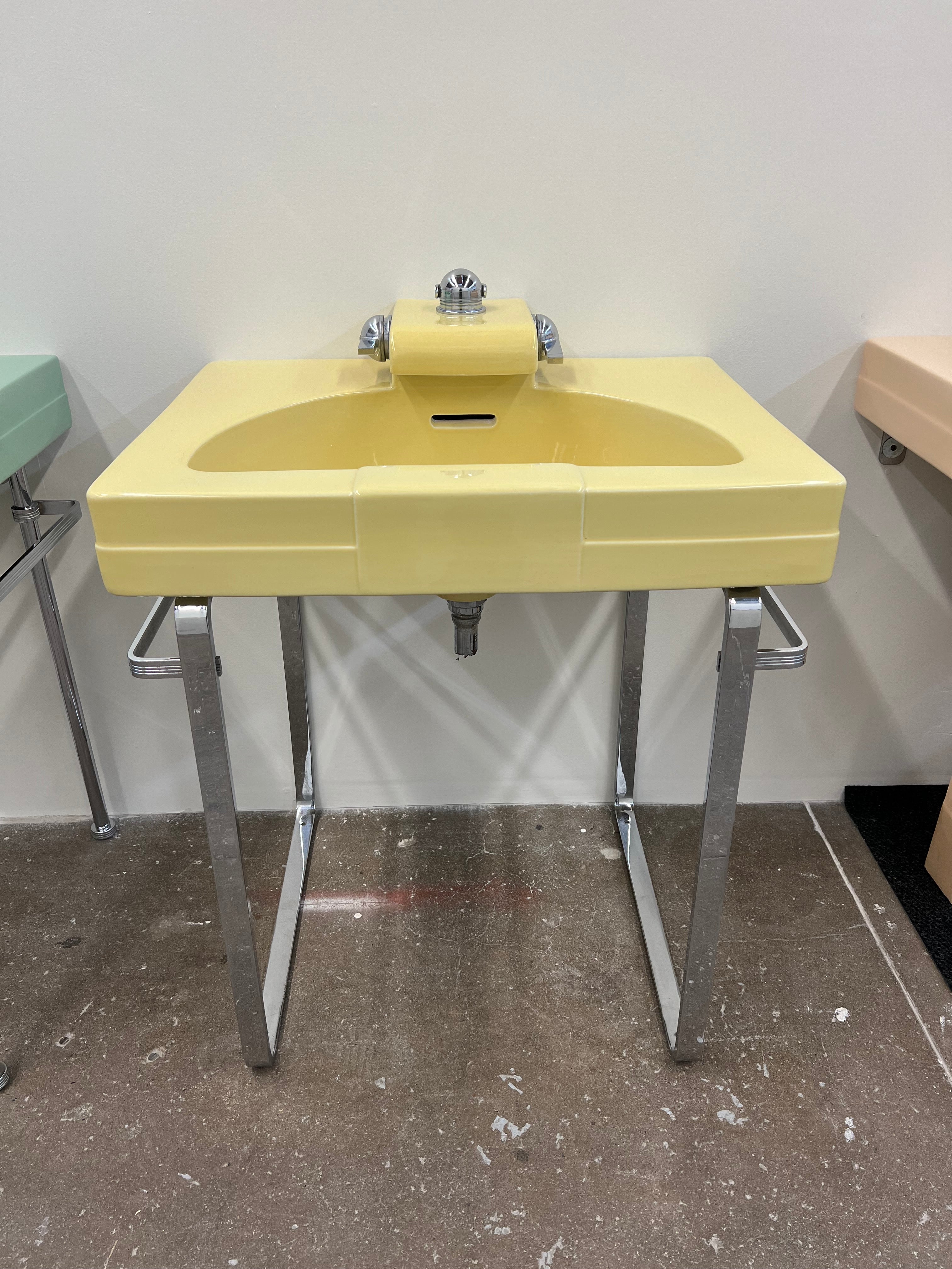 Crane 'Neuvogue' Console Sink, Citrus Yellow (SINK-23.C)