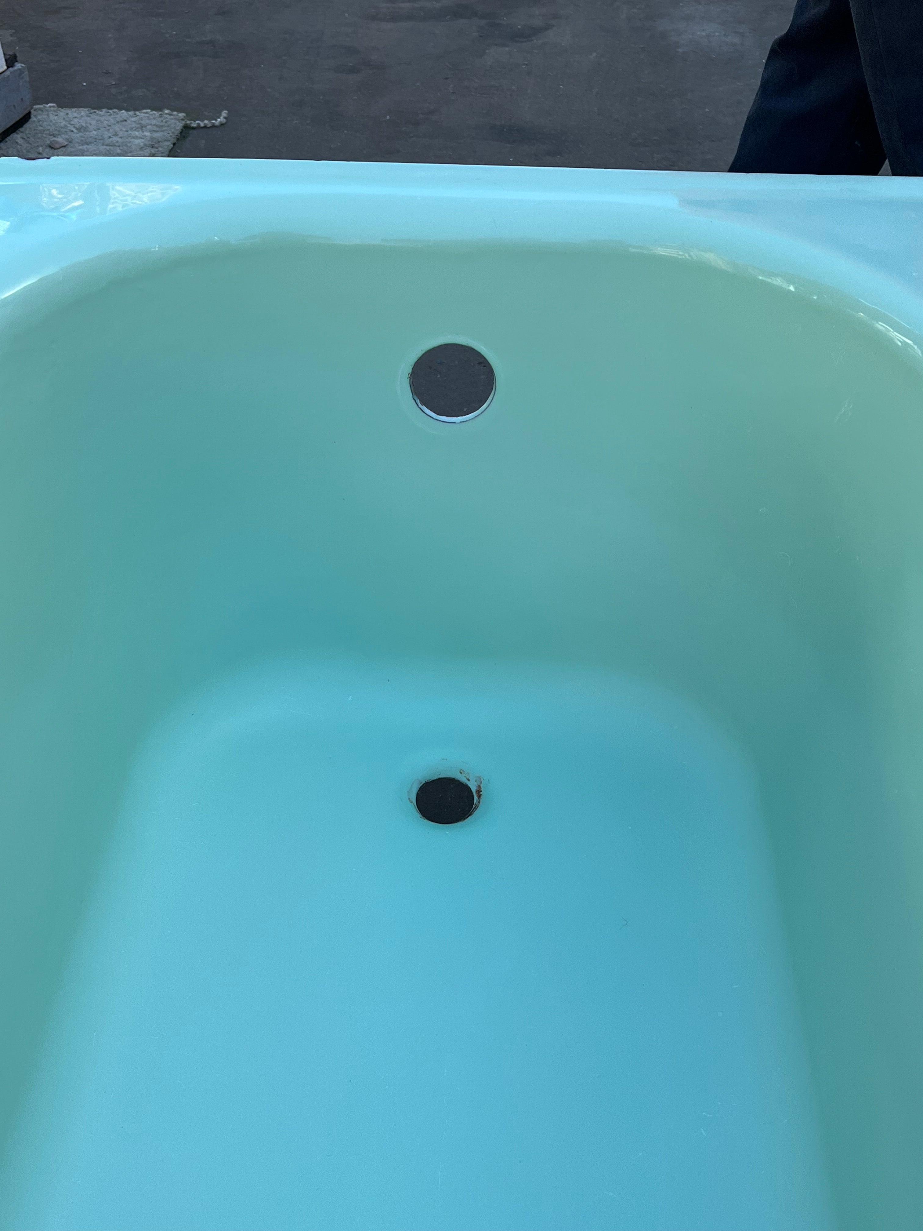 (TB-27) Washington 'Miramar' Bathtub, Pastel Green
