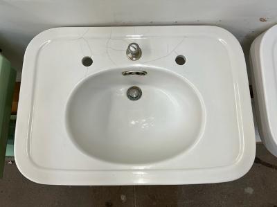 J.L. Mott Pedestal Sink (SINK-18)