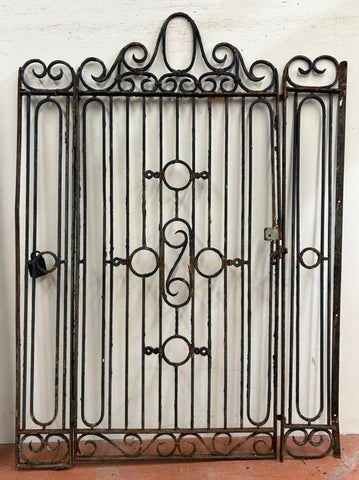 Wrought-Iron Gate w/ Sides (OE-49)