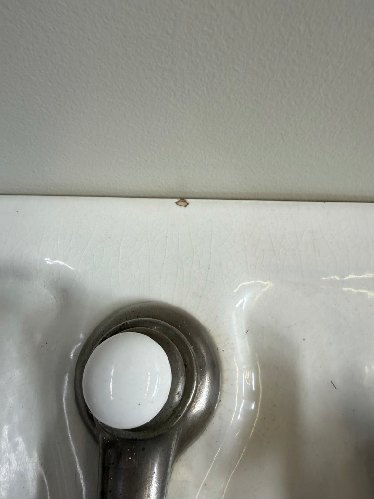 (SK-194) J.L. Mott Pedestal Sink