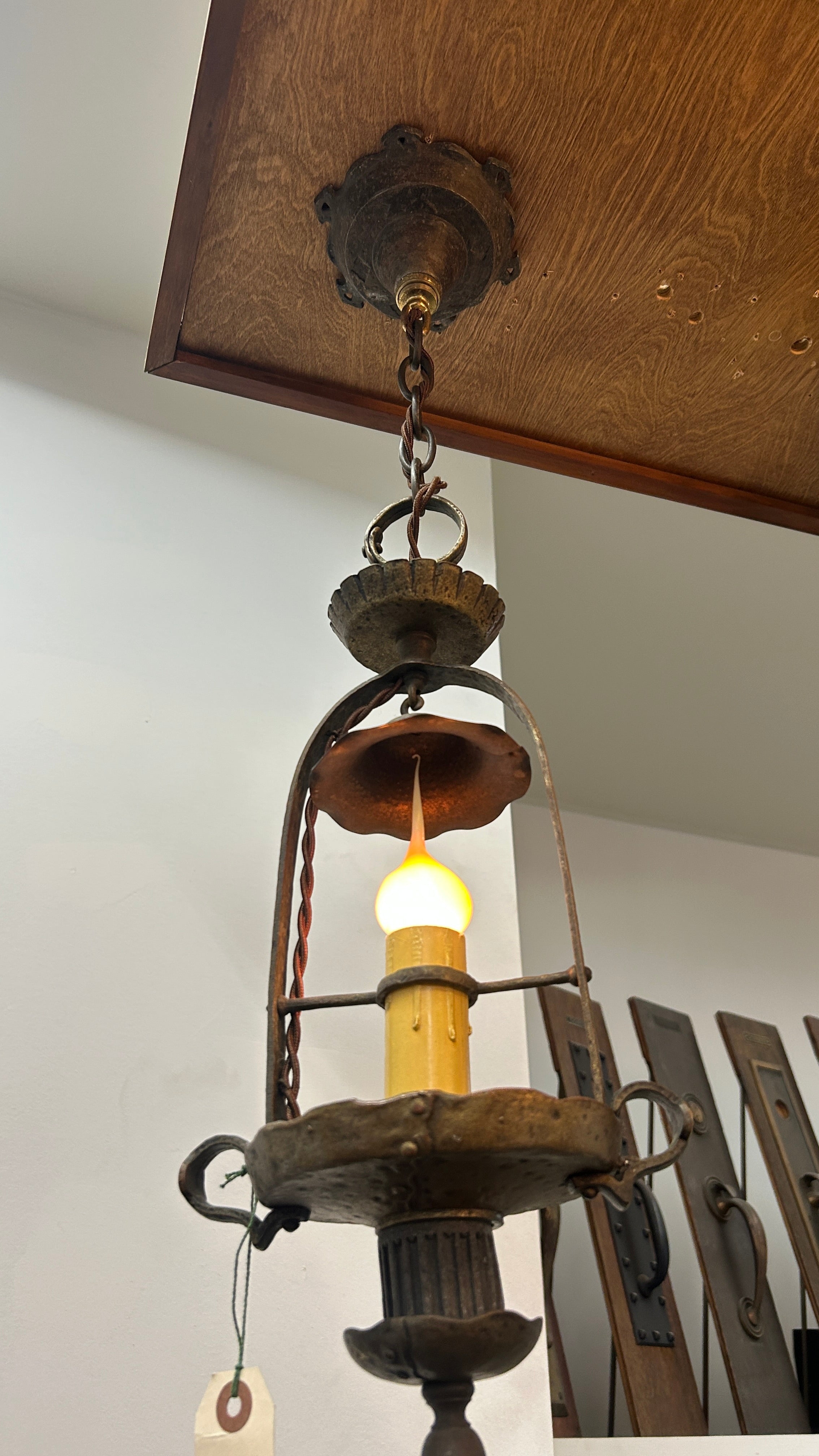 Single-Light Open Pendant (LT-838)