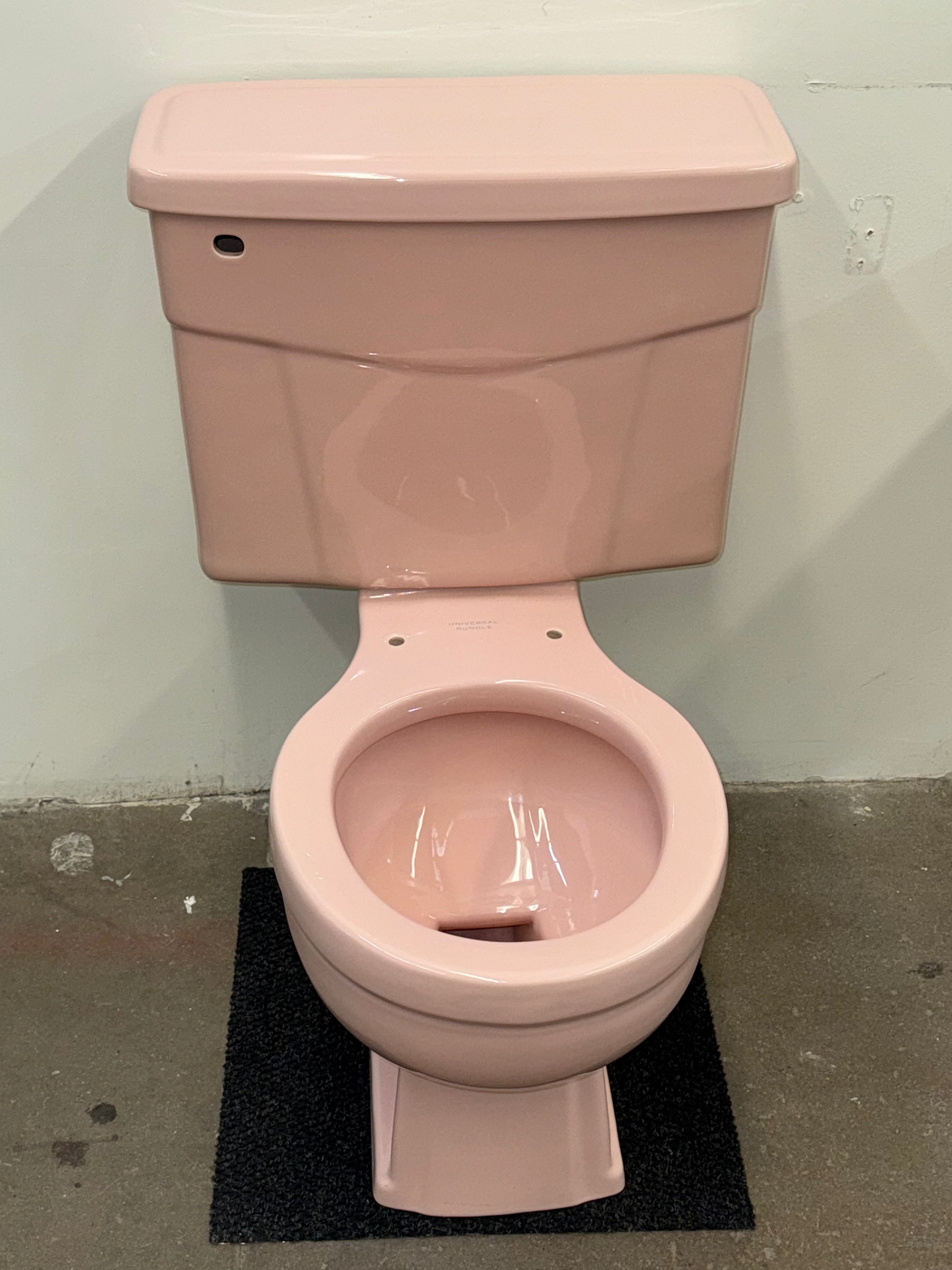 (WC-121) Universal Rundle Pink Toilet