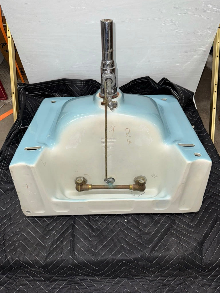 (SK-162) "STANDARD" 1957 Blue Sink