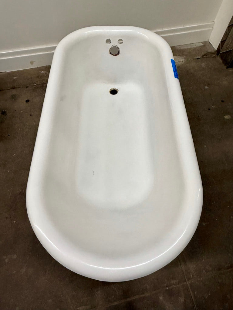 (TB-183) Clawfoot Tub