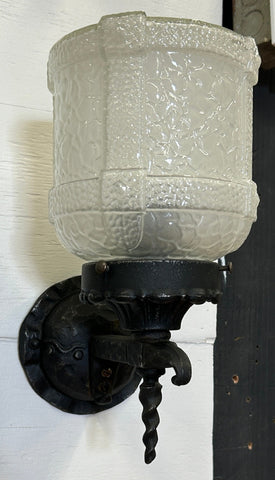 Cast Iron Ext. Sconce w/ Textured Shade (LT-684)