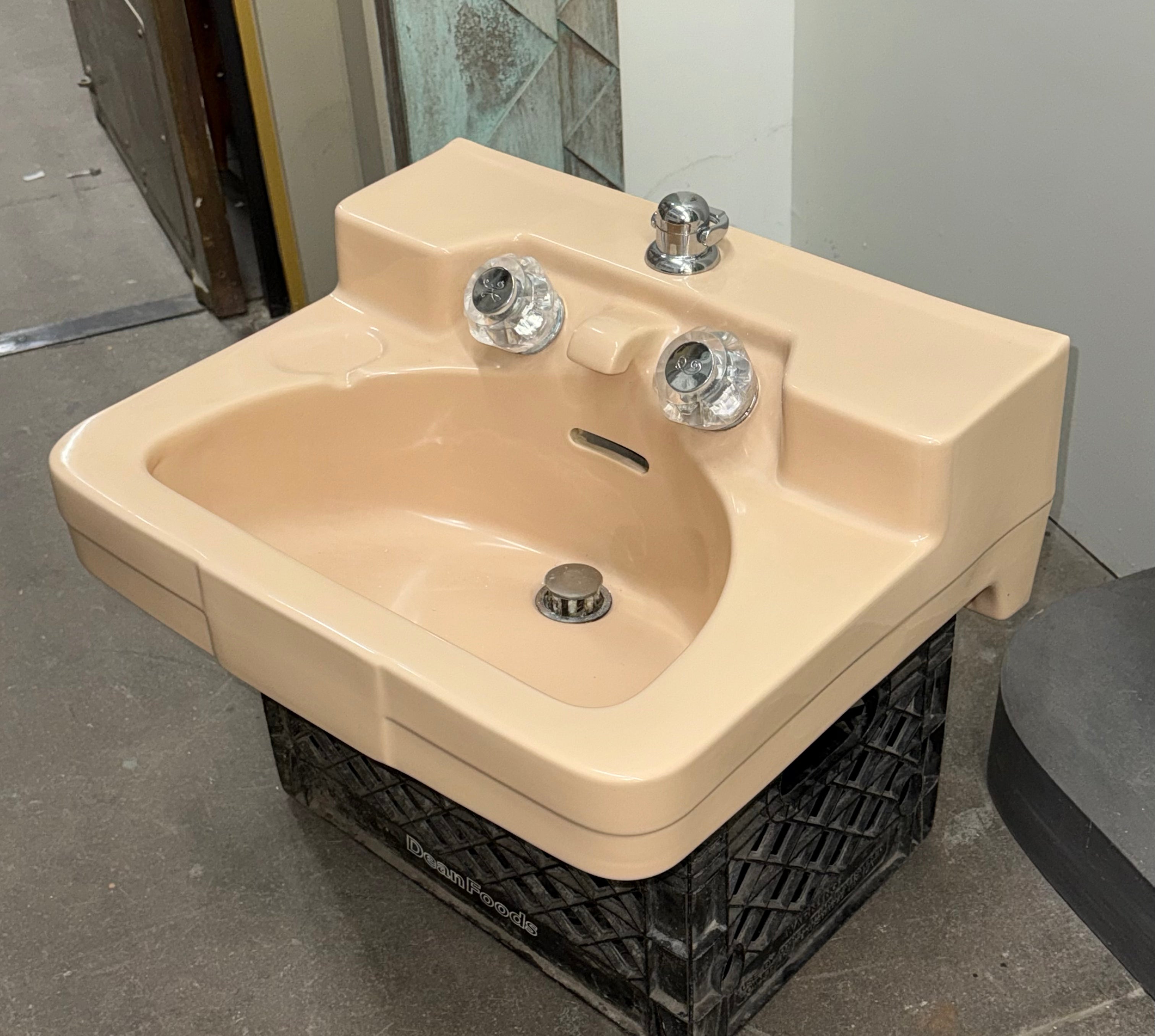 (SK-166) "Crane" Tan Sink