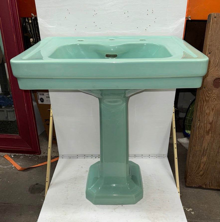 (SKZ-VBL.1) Ming Green Pedestal Sink