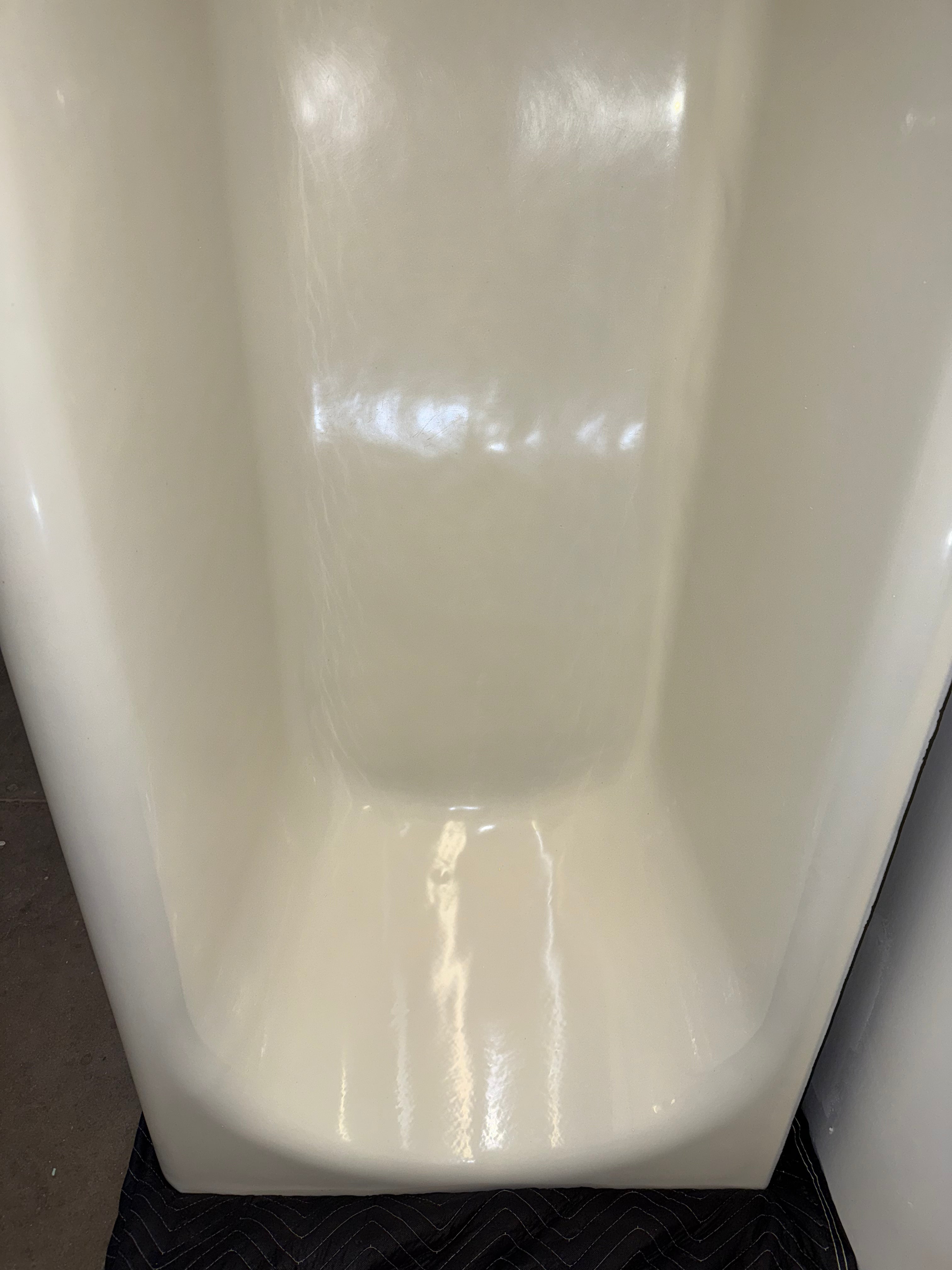 STD. Alcove Bathtub (TB-185)