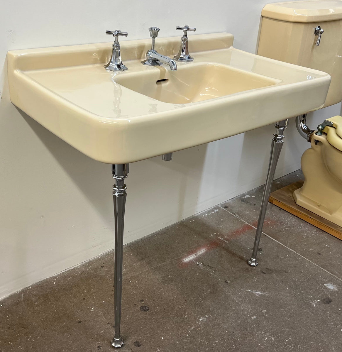 Kohler Console Sink, 1931 (SK110) Pasadena Architectural Salvage